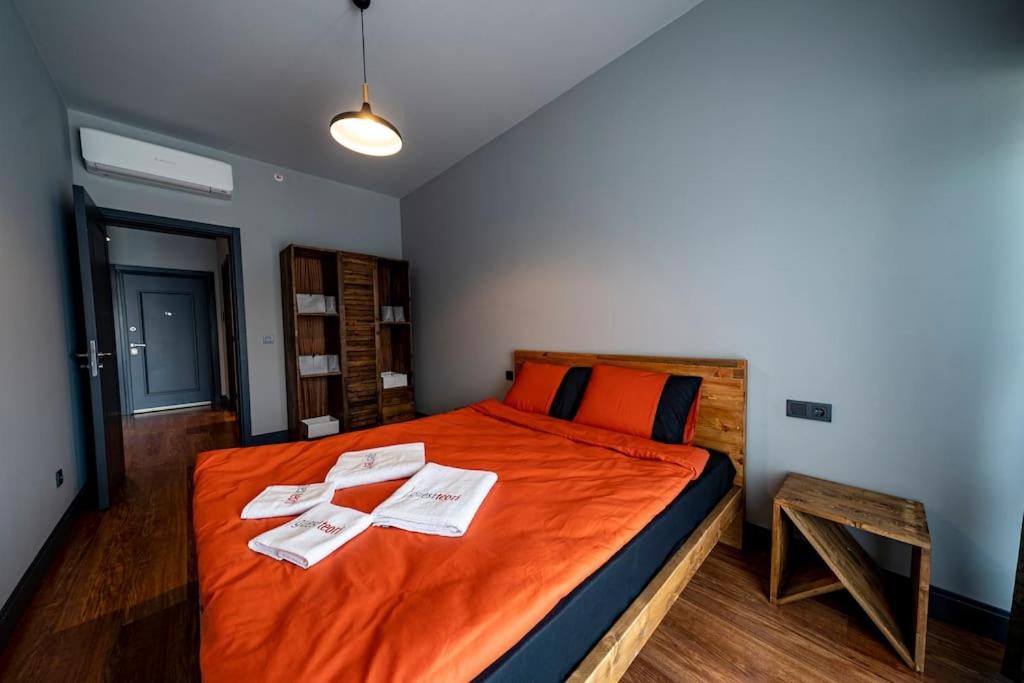Classy, modern furnished residence-7-24 security BNS11