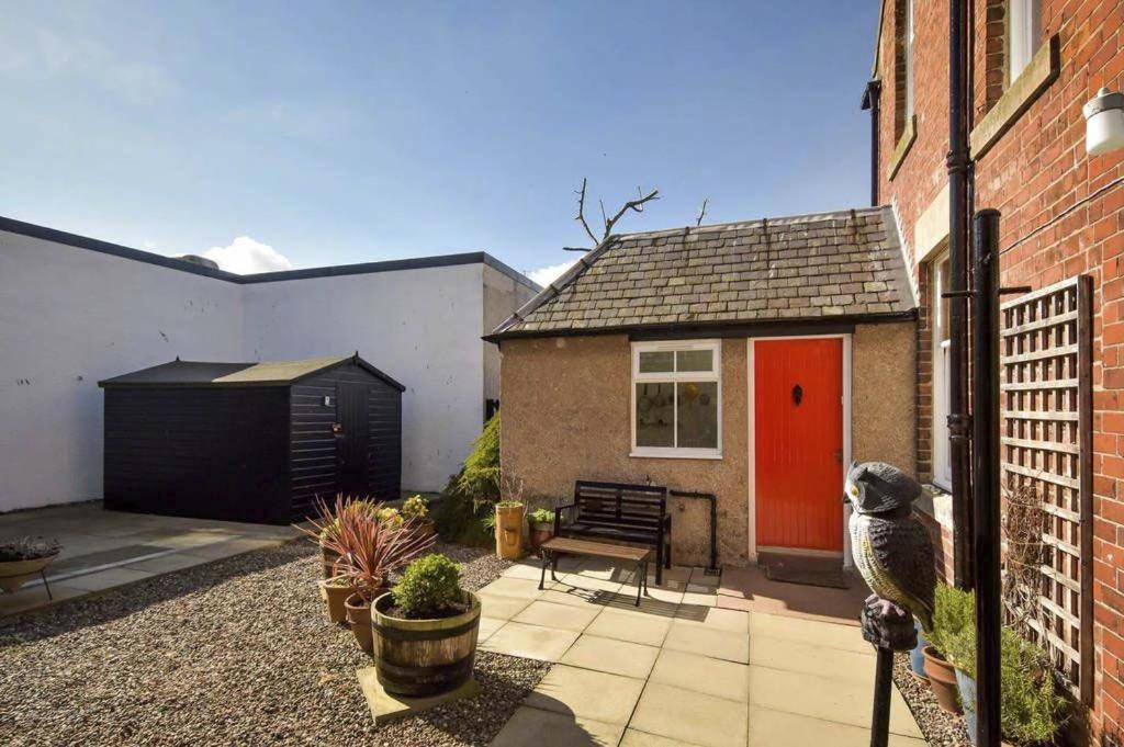 Heywood Cottage