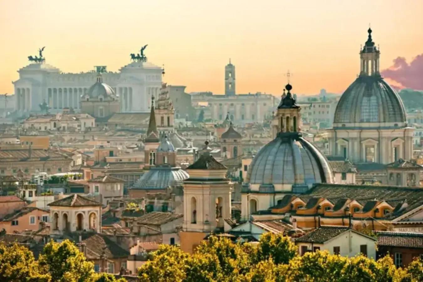 Vacanze Romane Colosseo apartment