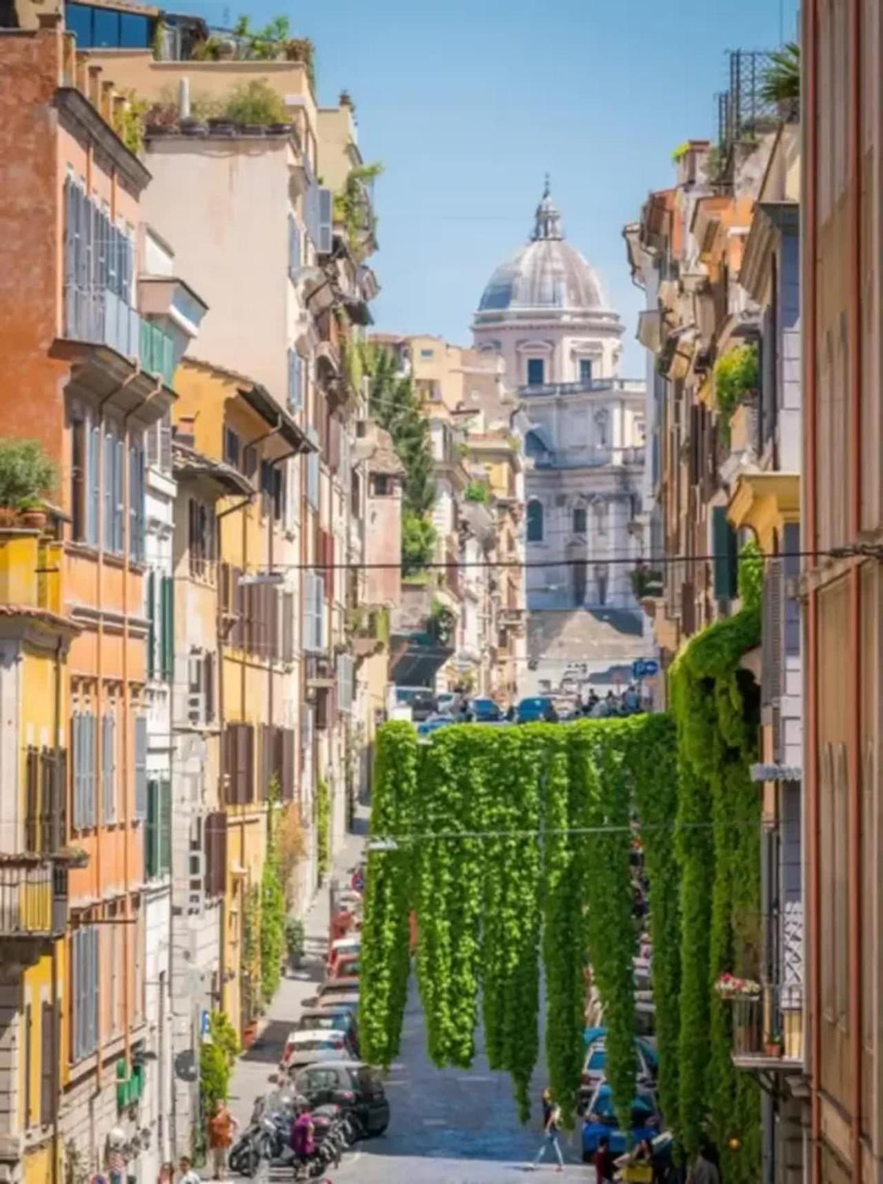 Vacanze Romane Colosseo apartment