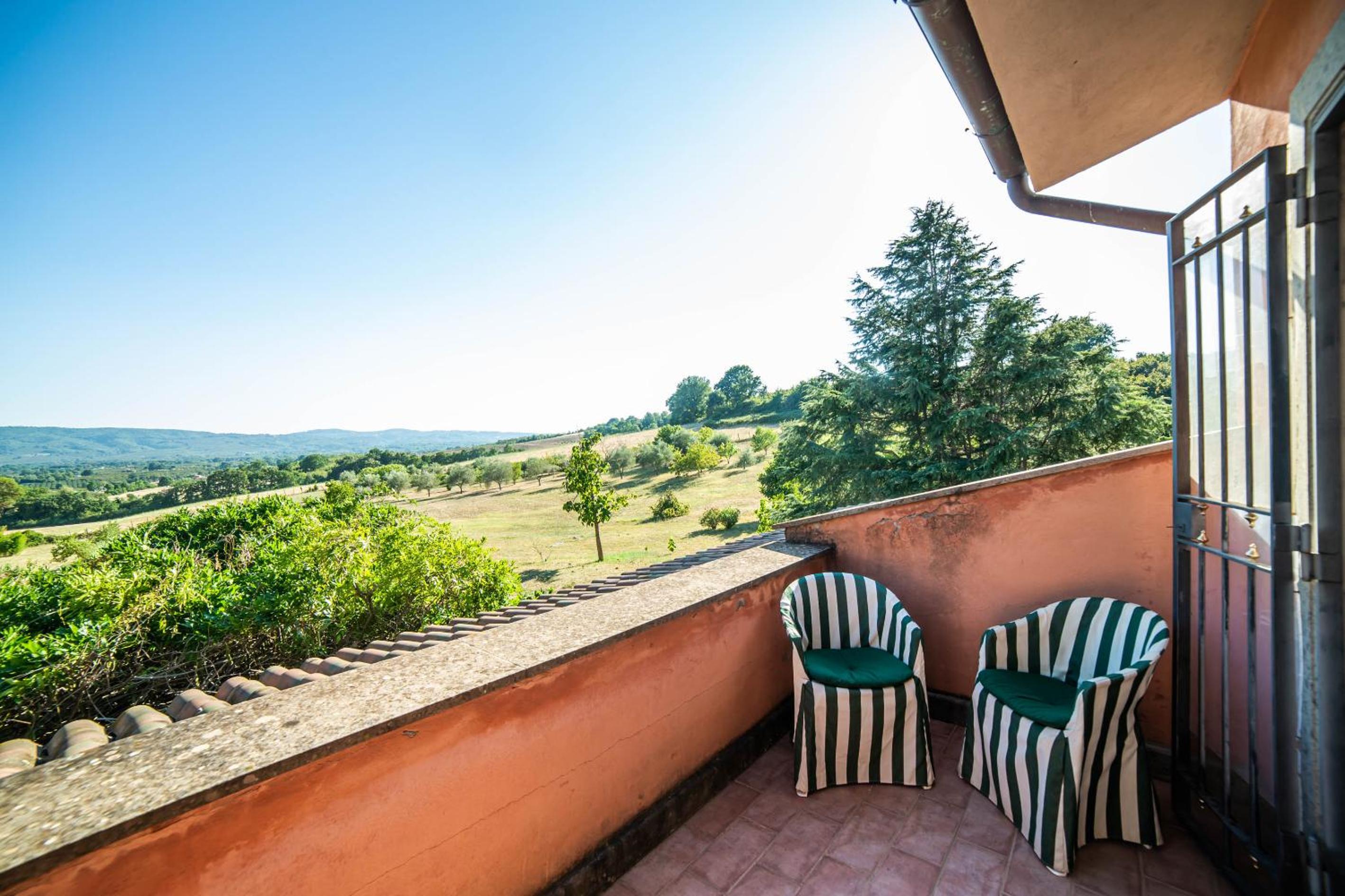 Roman Villa with private Pool and park photo 5