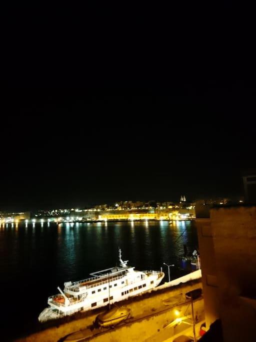 MoCo, modern comfort in historic city of Senglea view 5