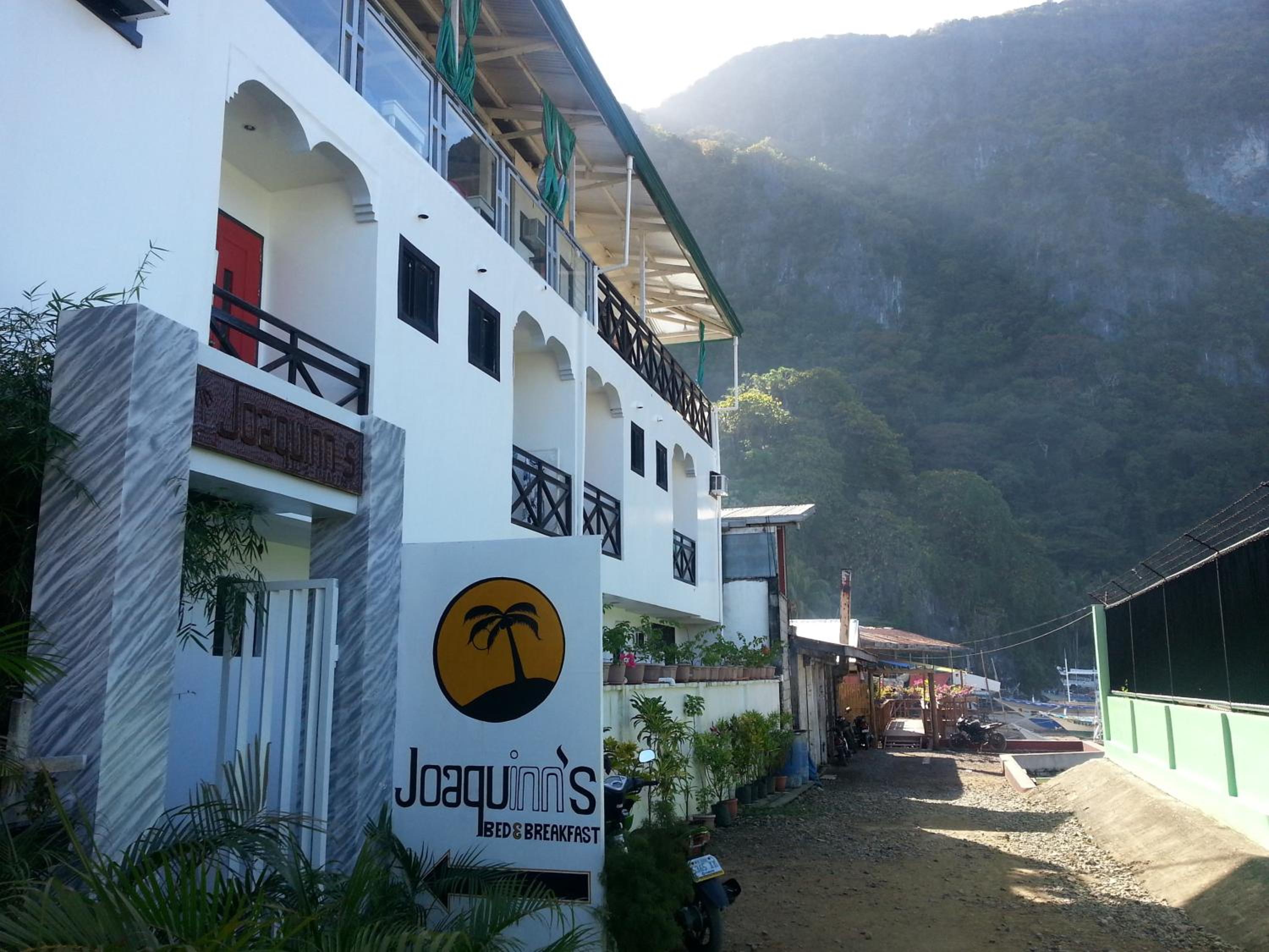 Joaquinn's Bed and Breakfast view 2