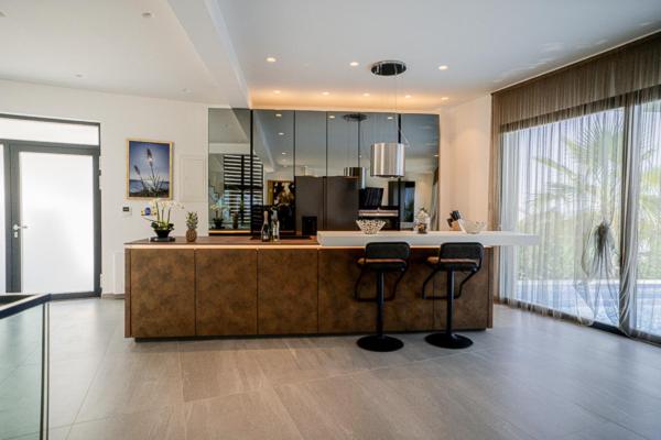Photo 84