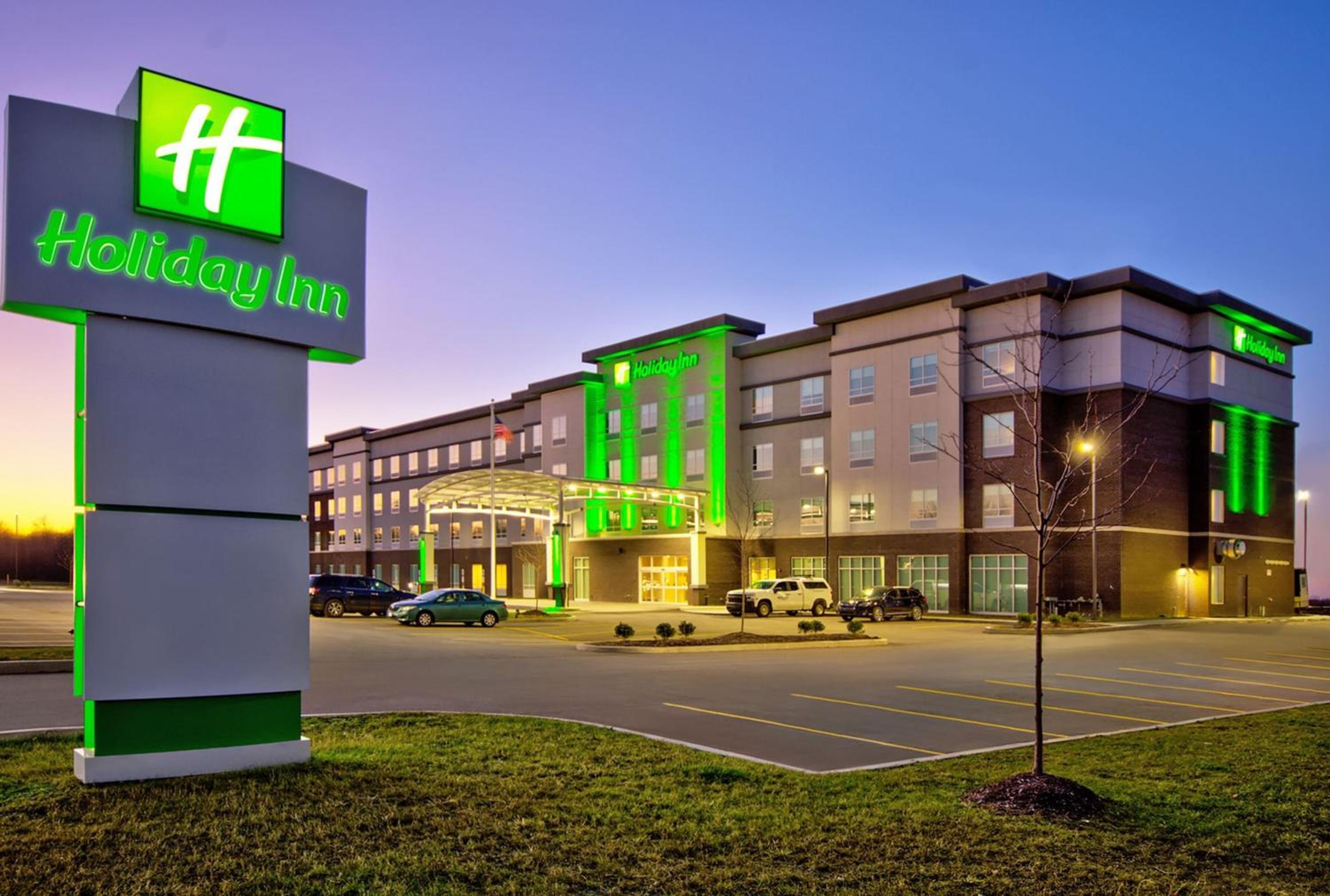 Hotel Holiday Inn - Erie, an IHG Hotel - Image 1