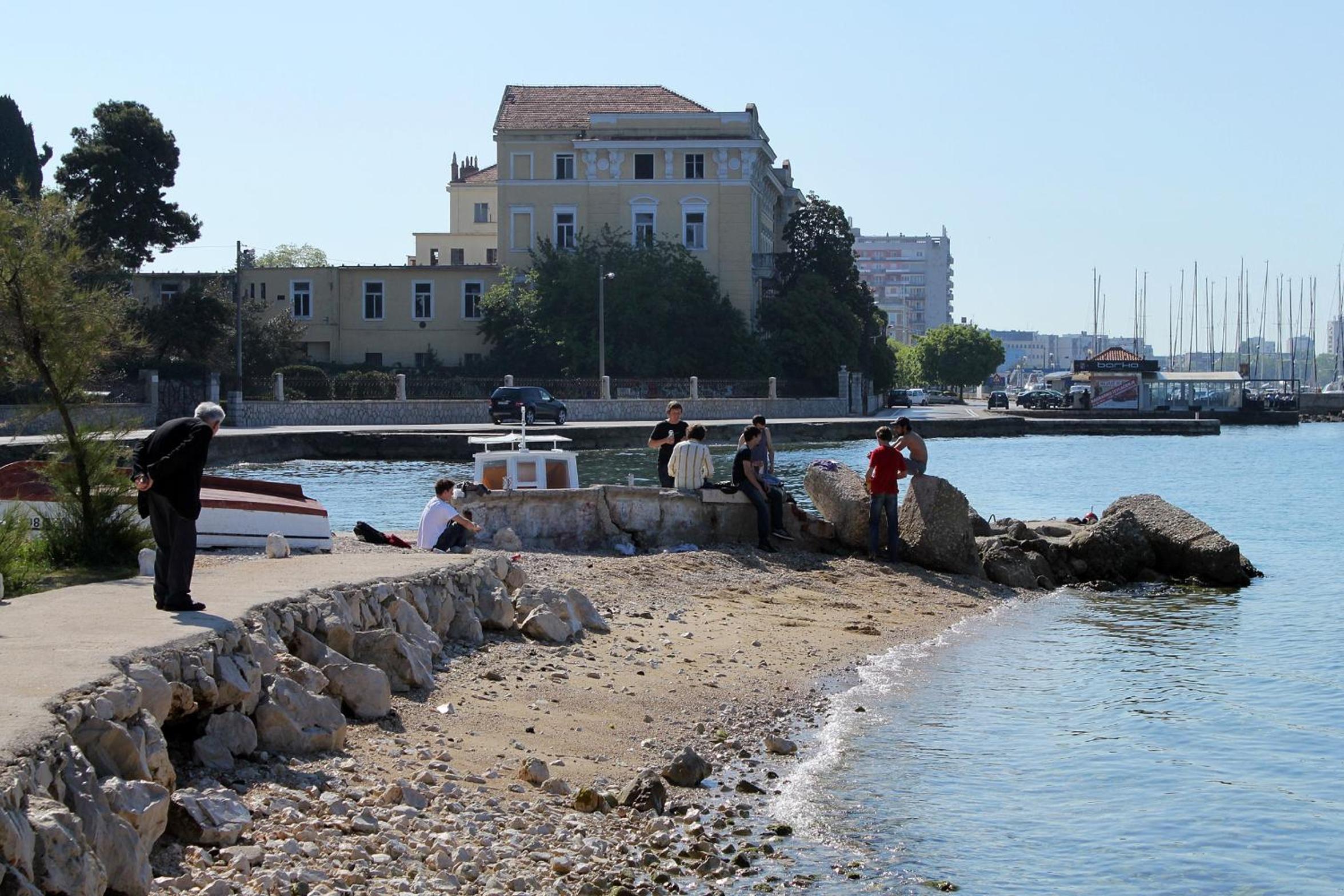 Apartments with a parking space Zadar - 18899 view 3