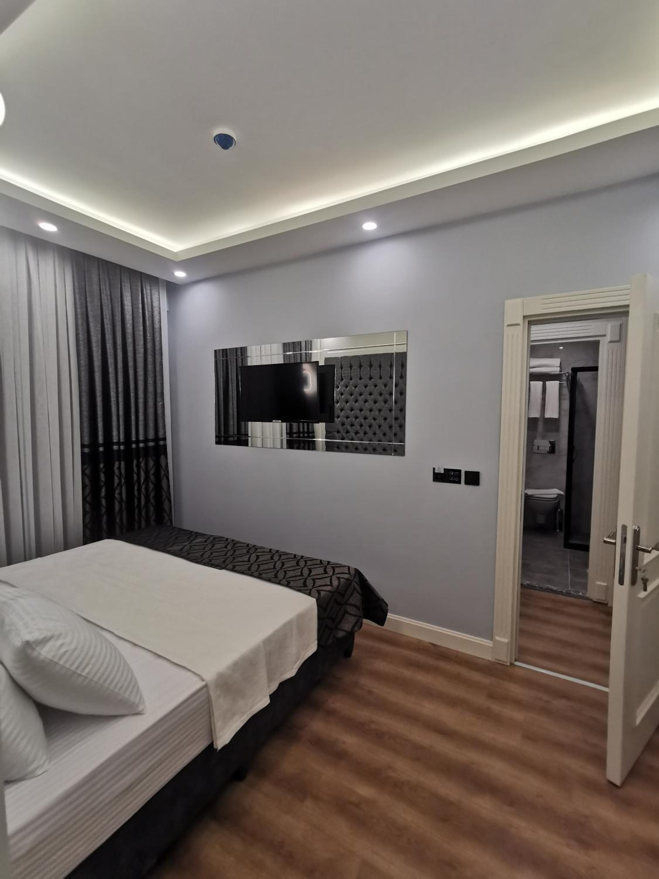 Luxx Garden Otel - Image 26