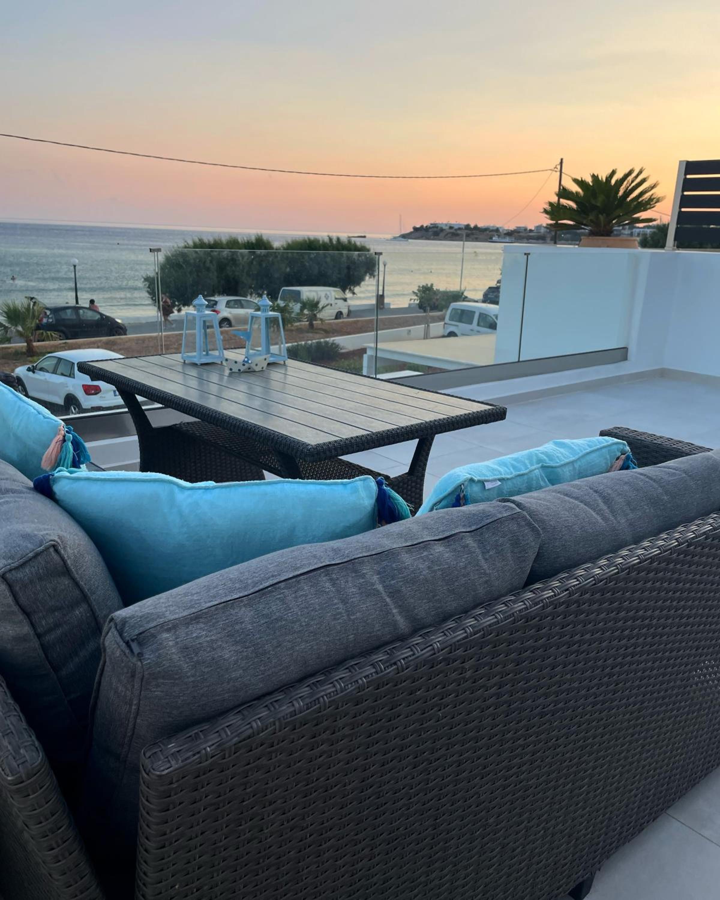 Fantasea Beachfront Villa view 4