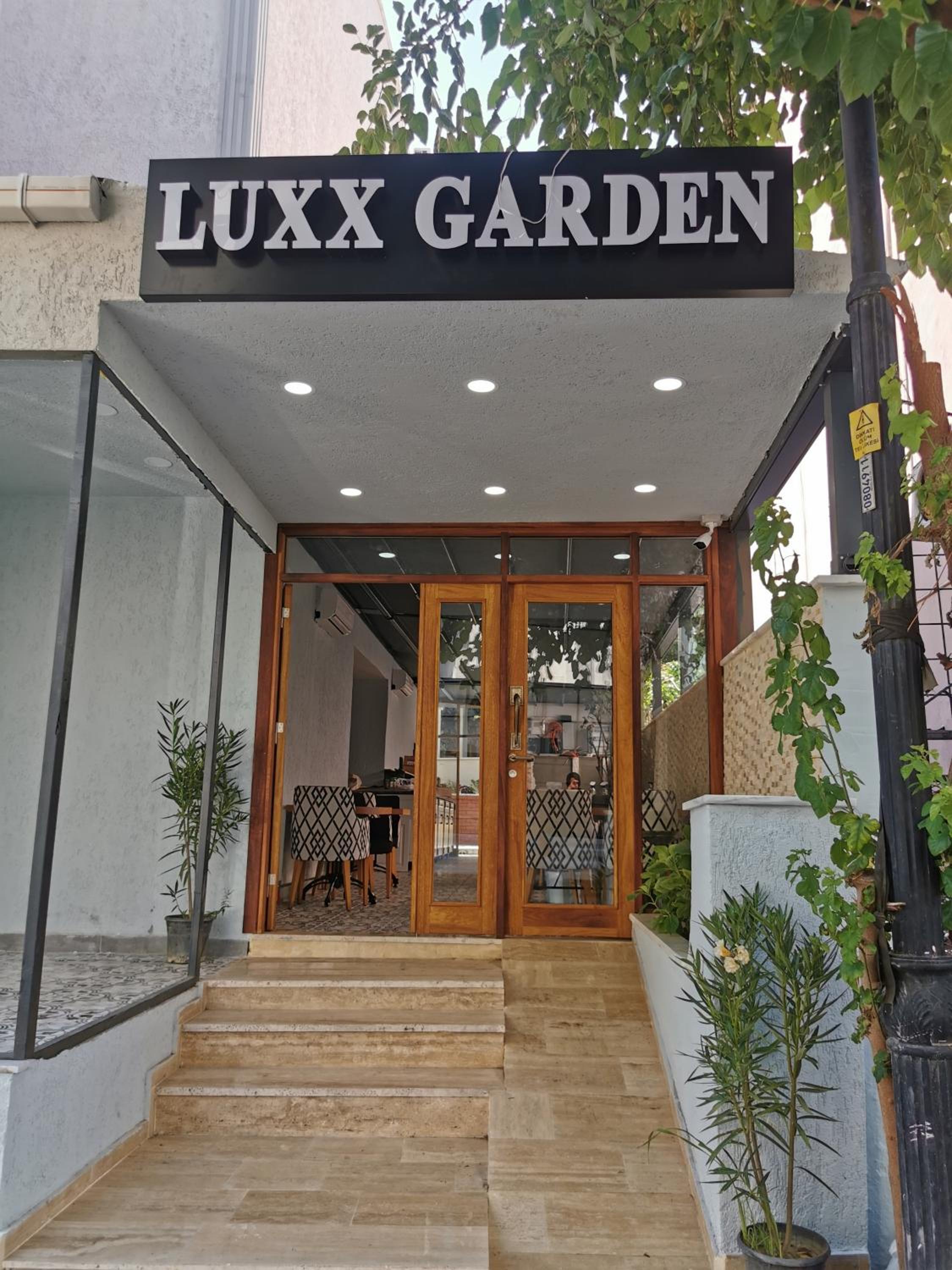 Luxx Garden Otel - Image 17