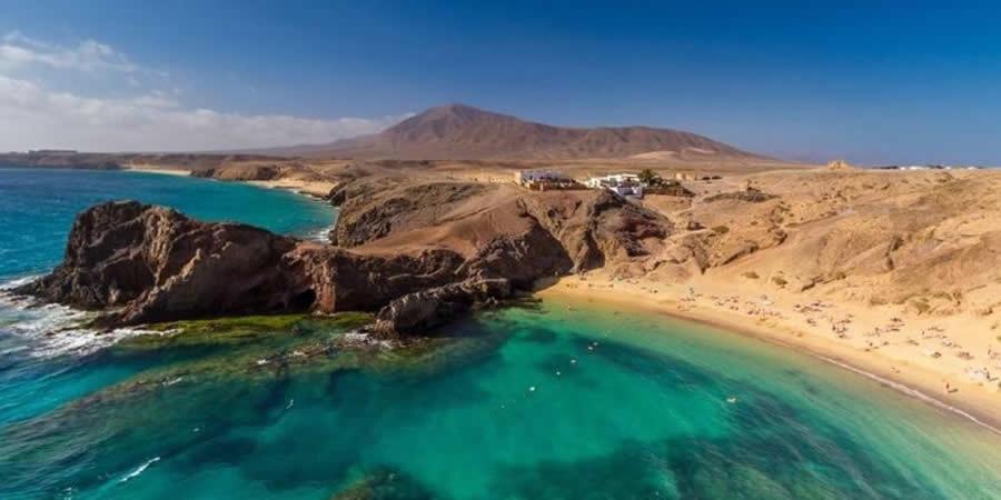 Playa Blanca Center Ocean View Apartment