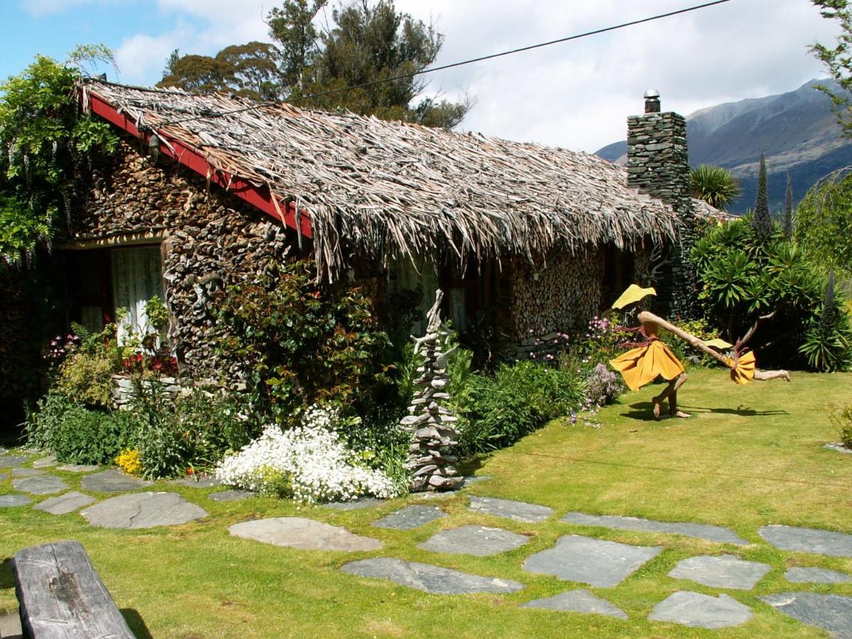 Little Paradise Lodge