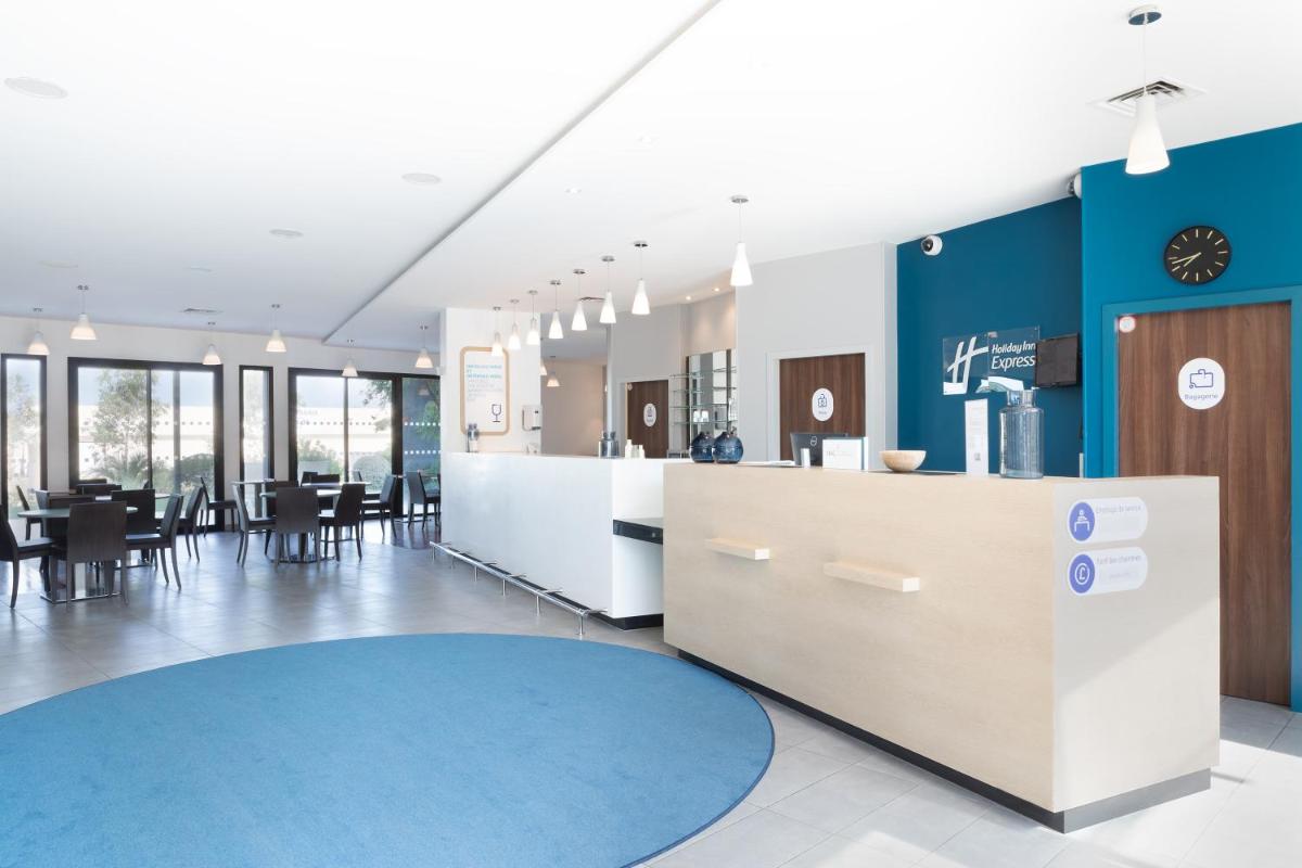 hotel reception