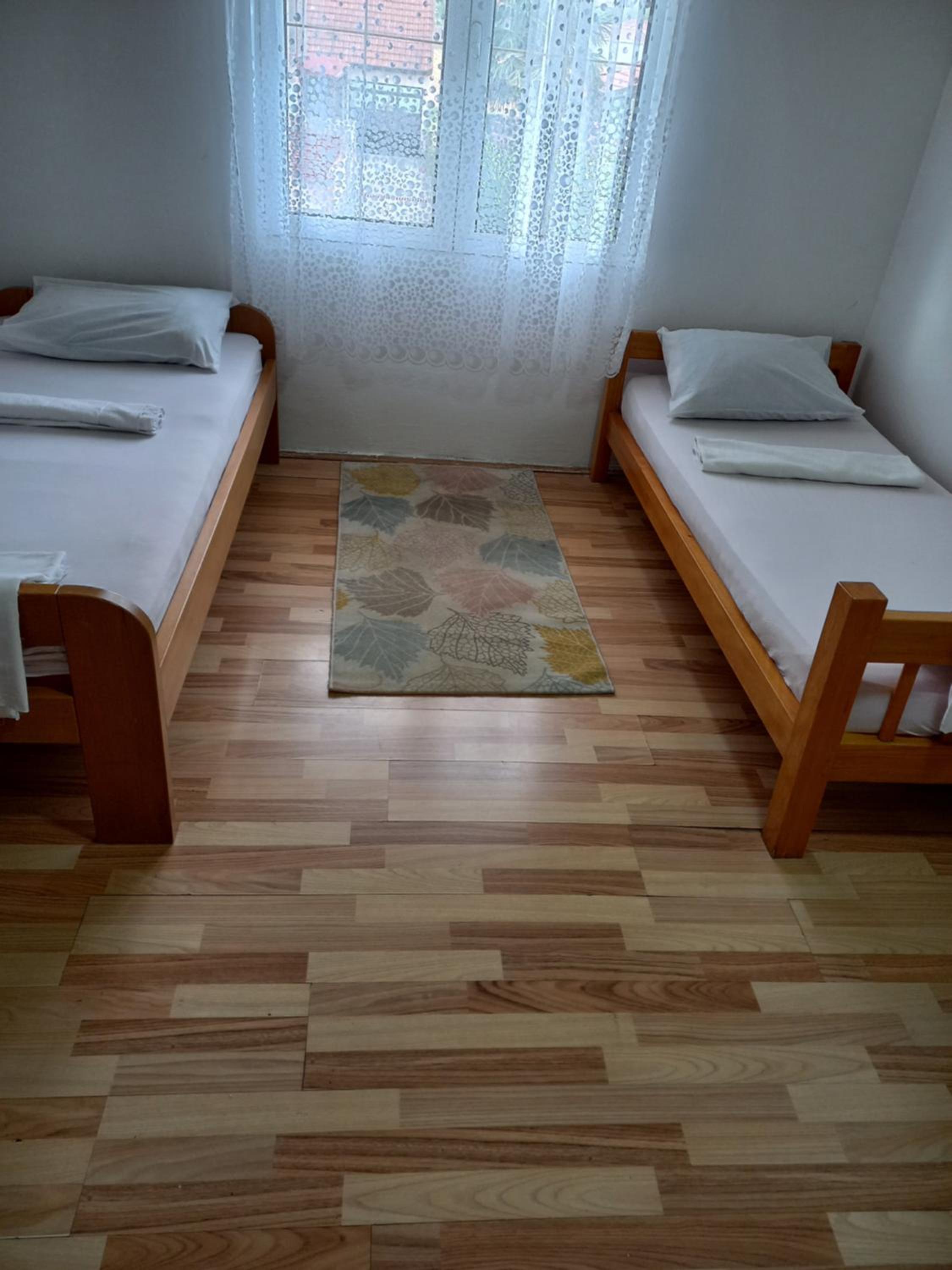 Hostel Dragana