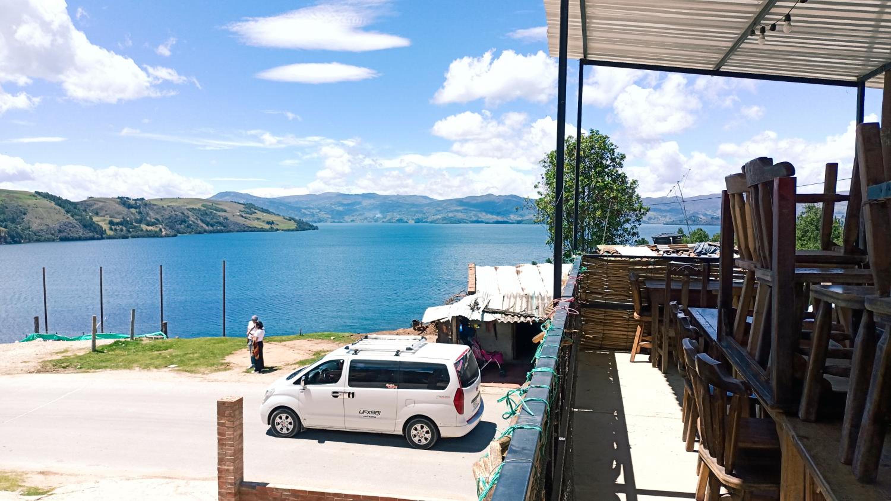 Hospedaje Puerta al Lago