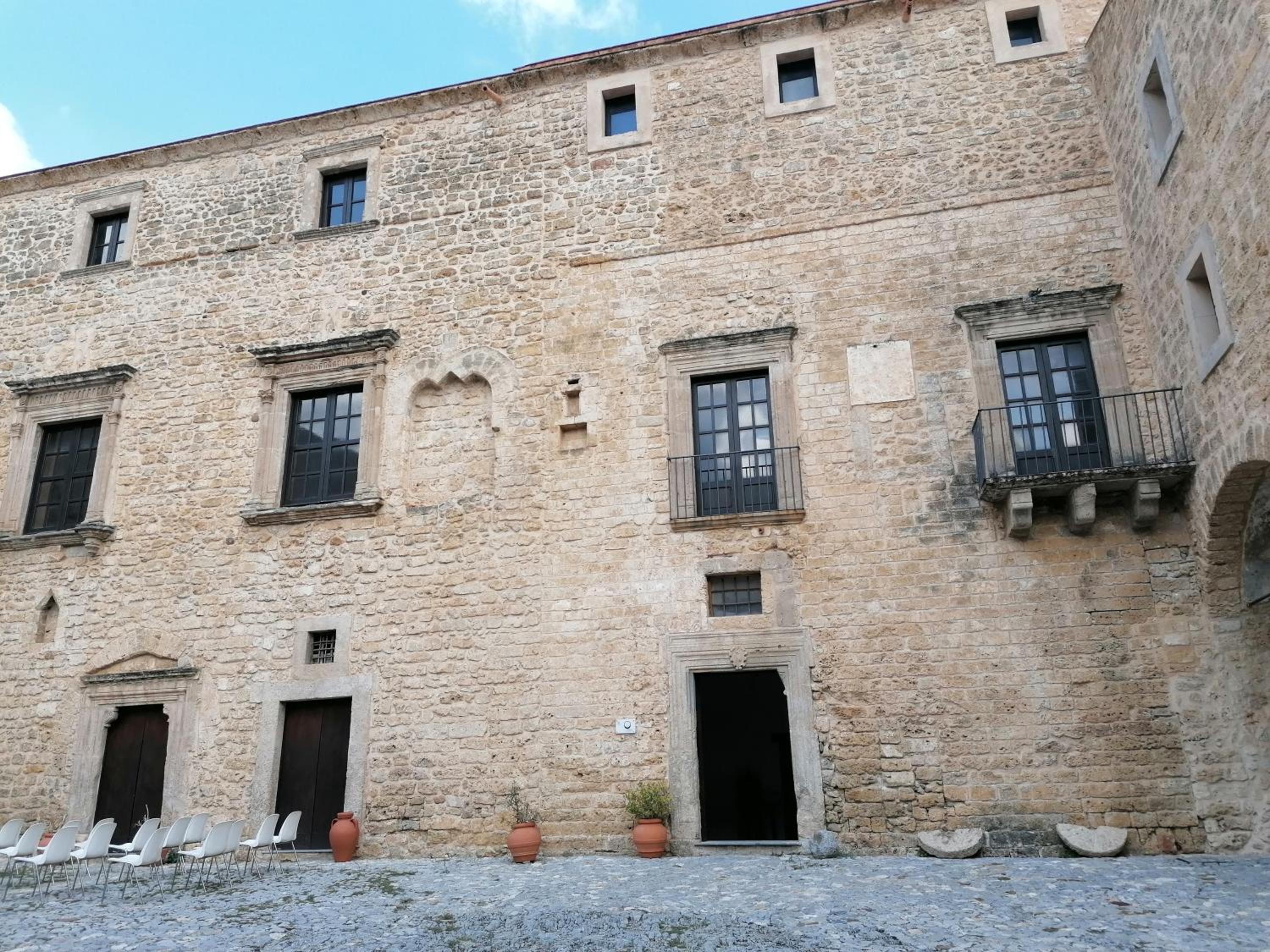 Photo 48
