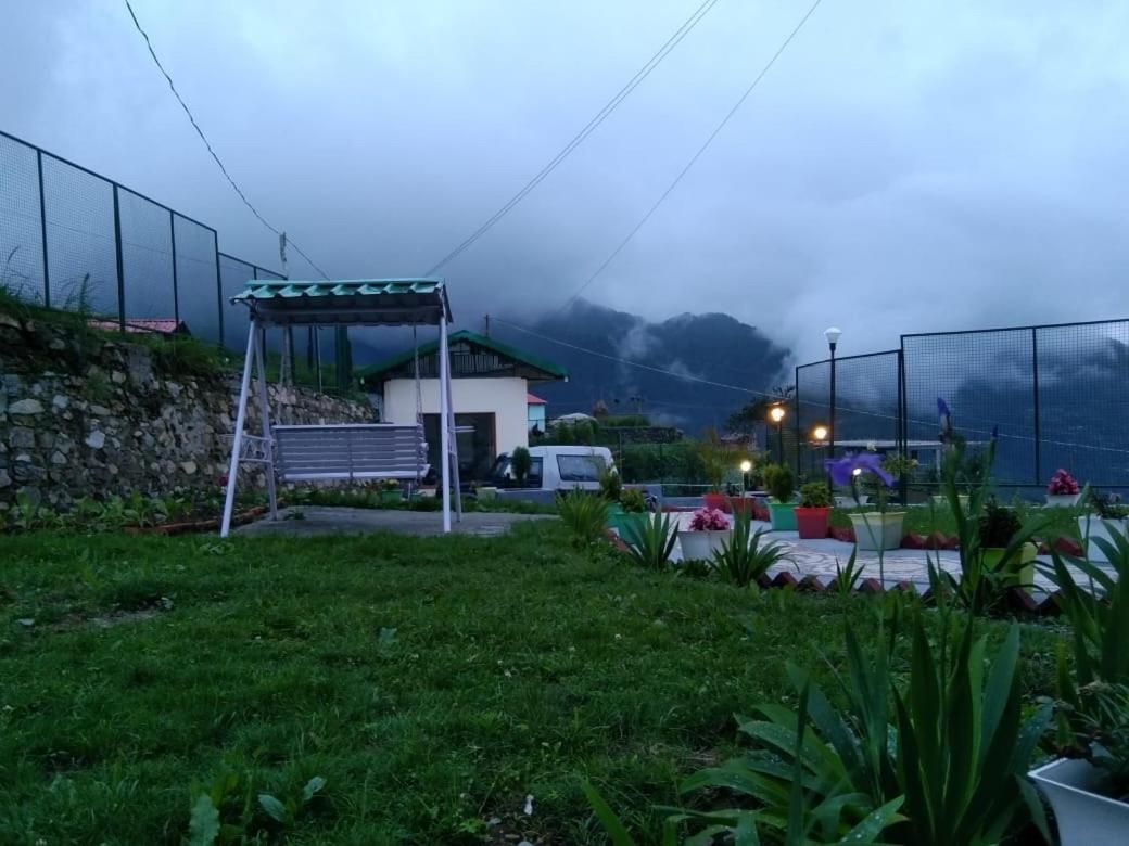 Photo 20