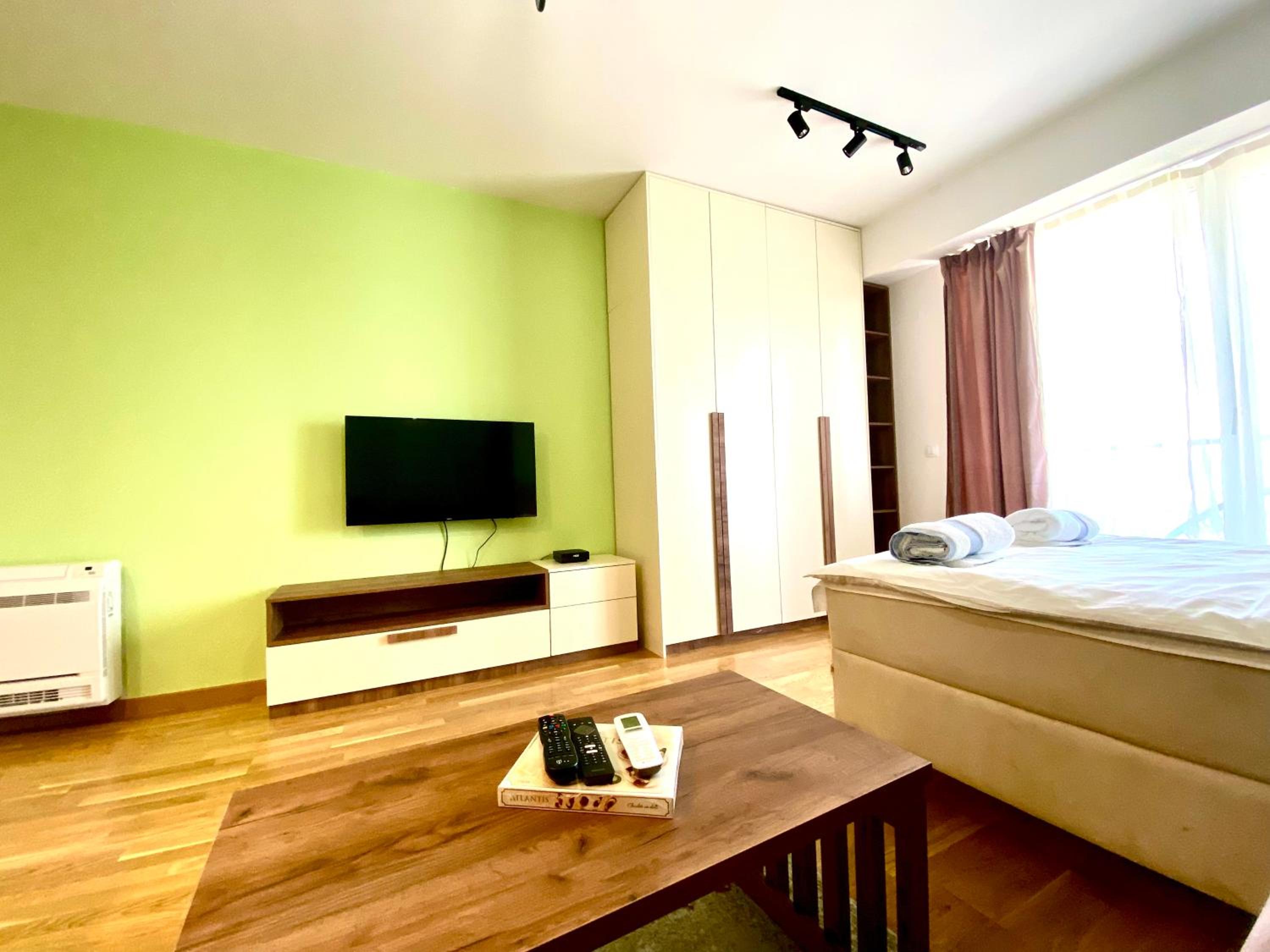 Urban Garden APARTMENT view 5