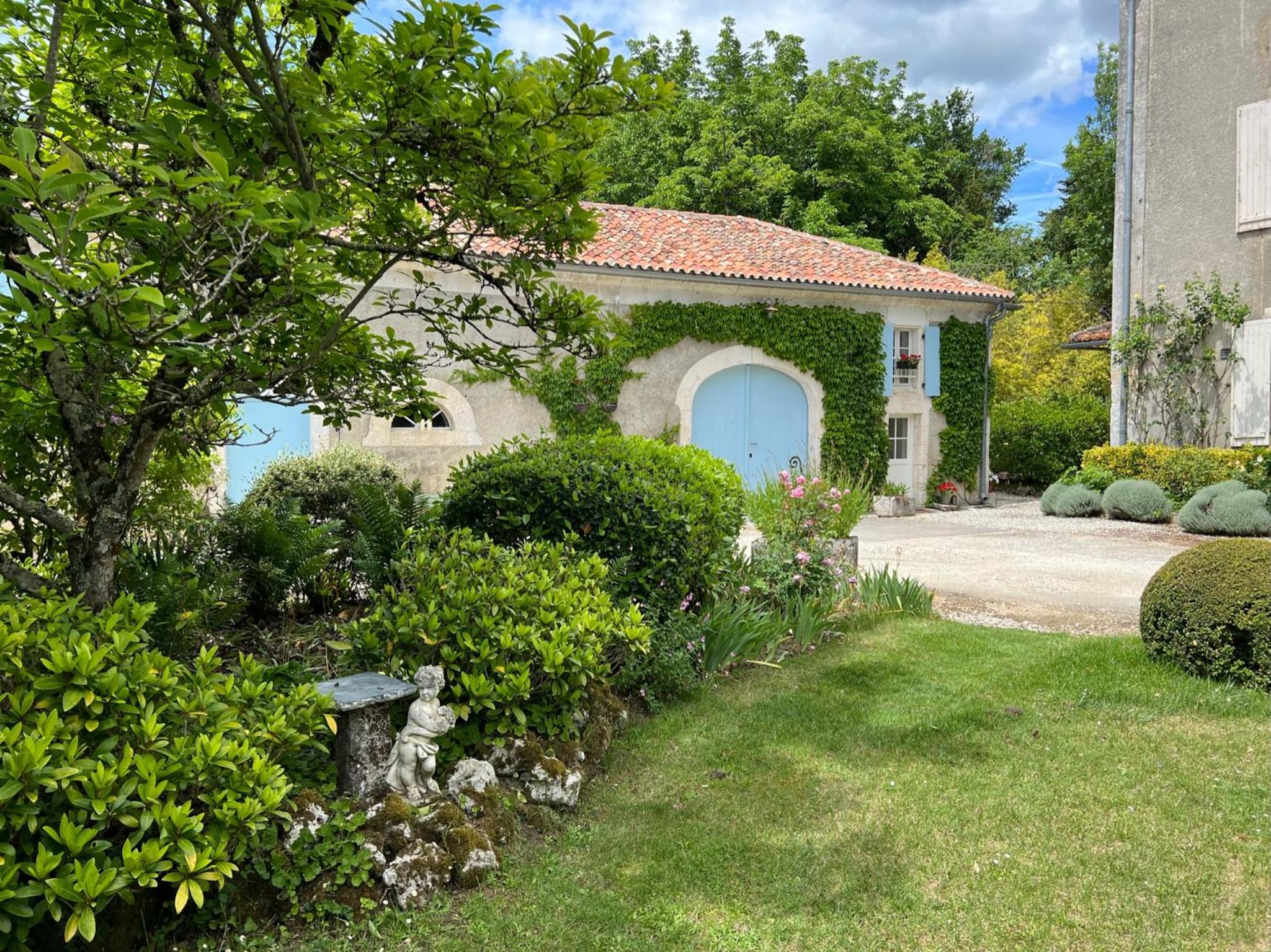 Le logis de Lasteyrie view 4
