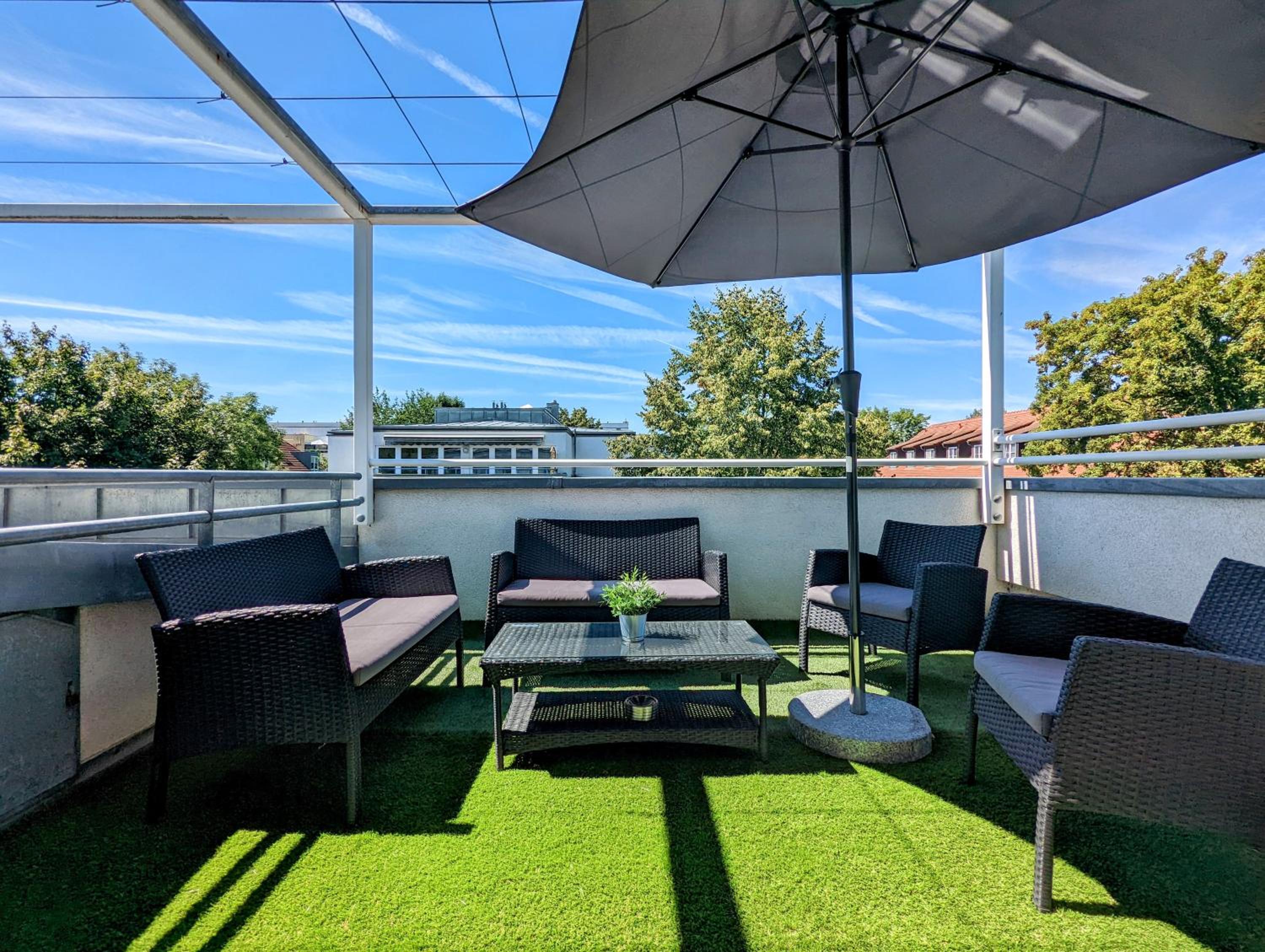 Leipzig Vacations - Leipzig-Residenz Waldstrae am Zoo und Red Bull Arena , Rooftop Apartment mit 2 Dachterrassen - Property Image 16