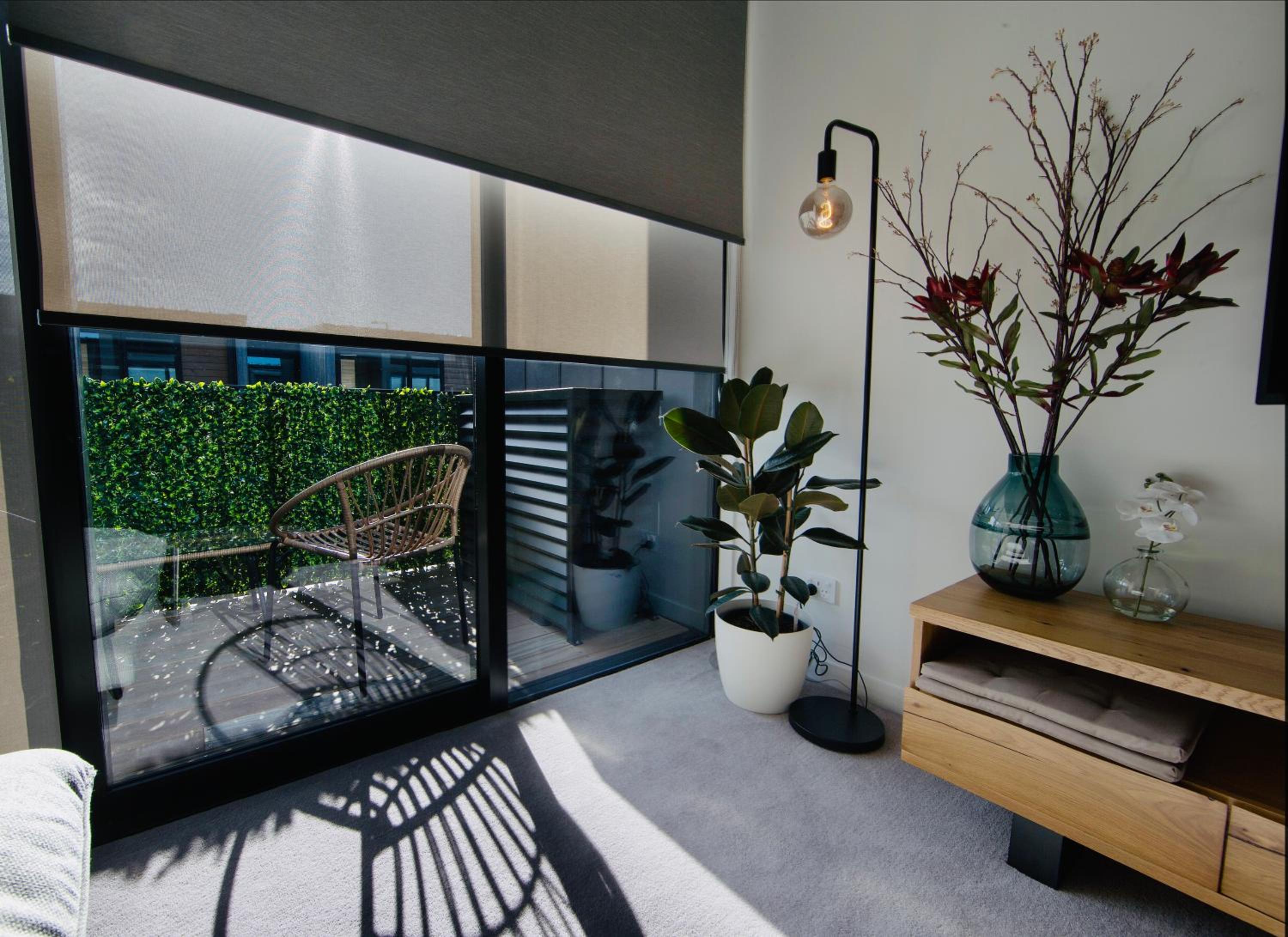 Funk in the City - Luxury Laneway Apartment with 2 Bedrooms, 2 Bathrooms and Single Garage view 4