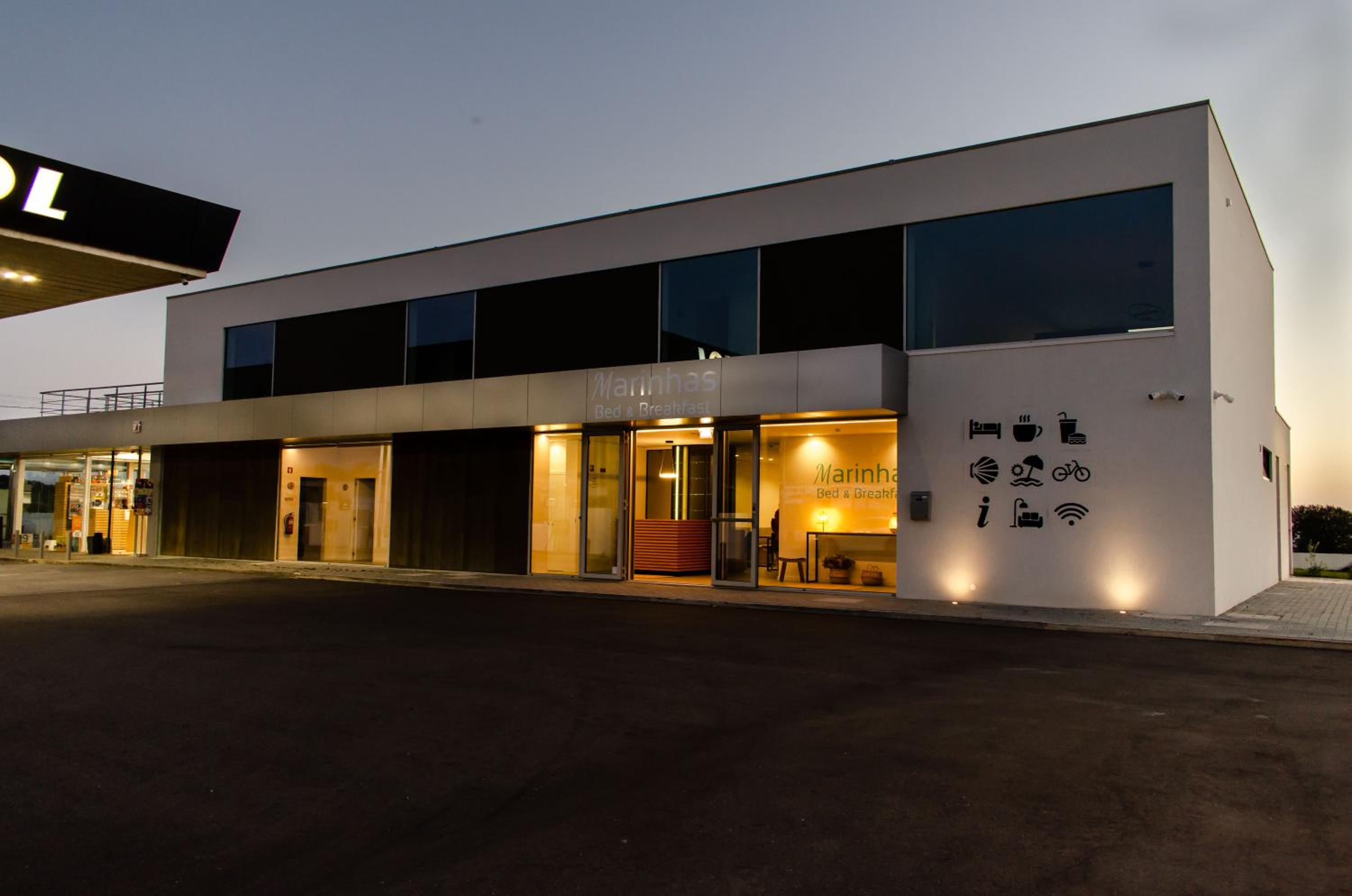 Hotel Marinhas Bed & Breakfast - Image 1