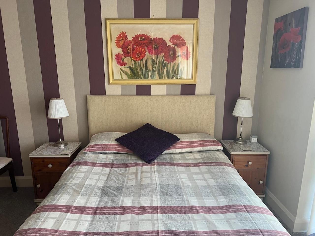 Orchard Side Bed and Breakfast