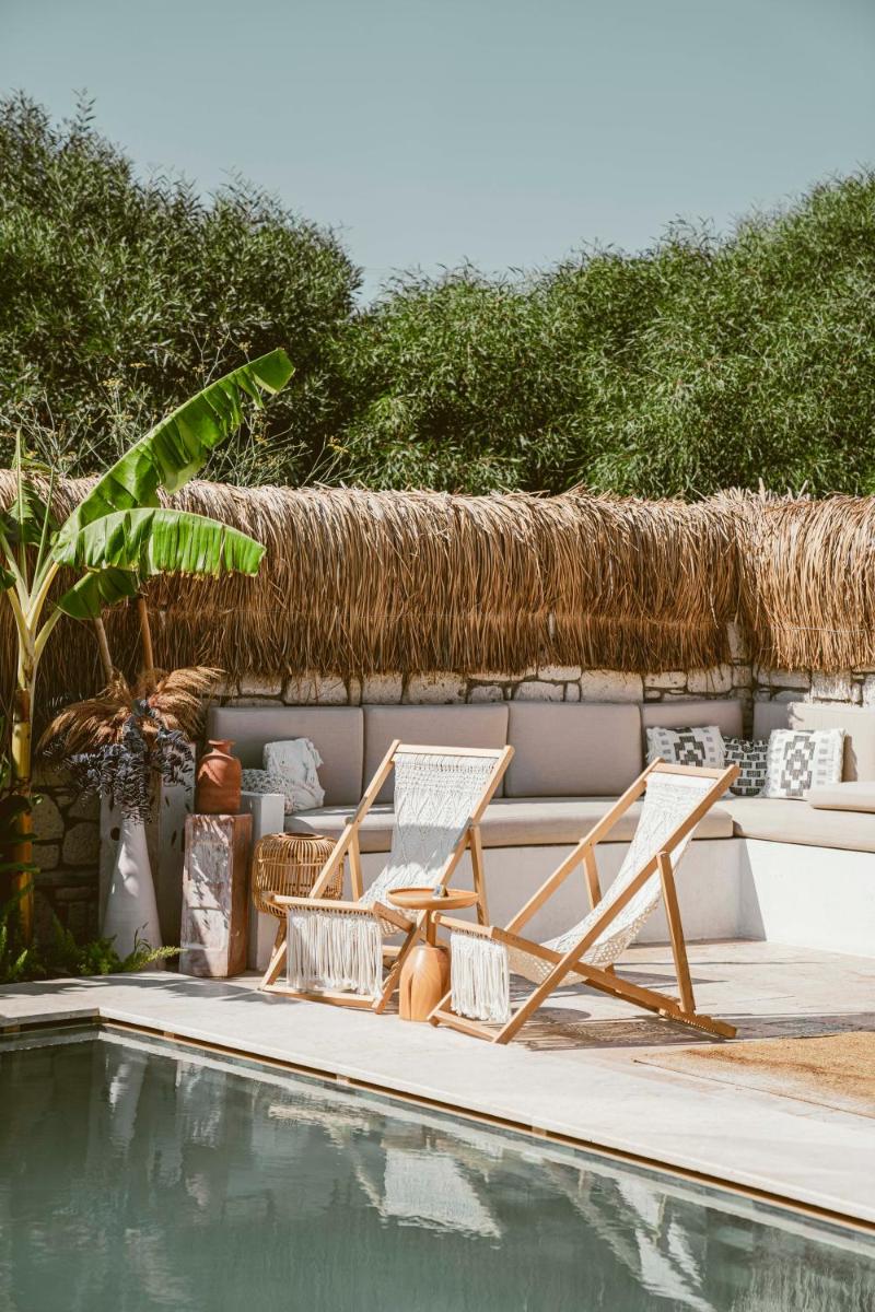 outdoor BBQ area