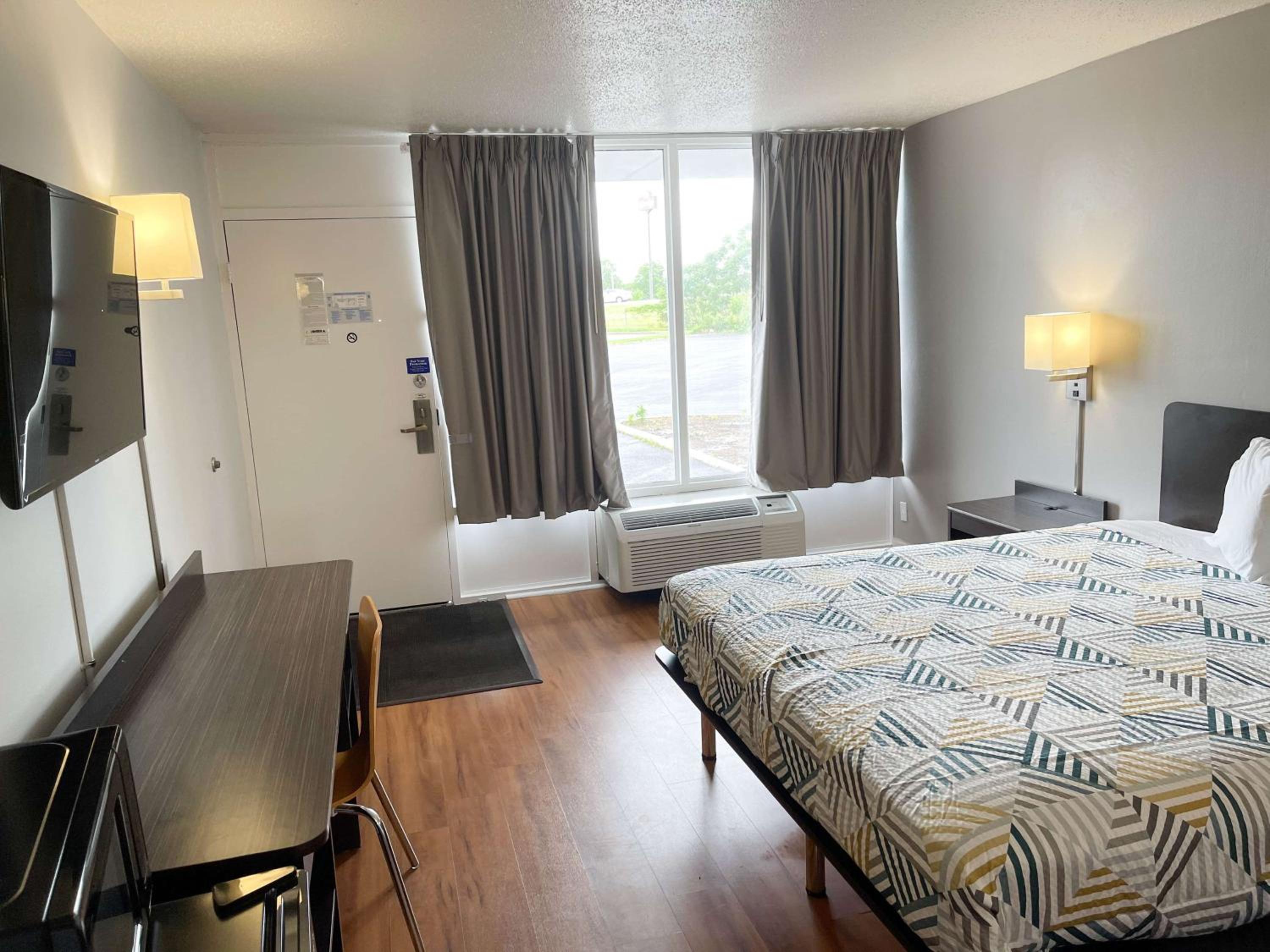 Motel 6-Troy, OH