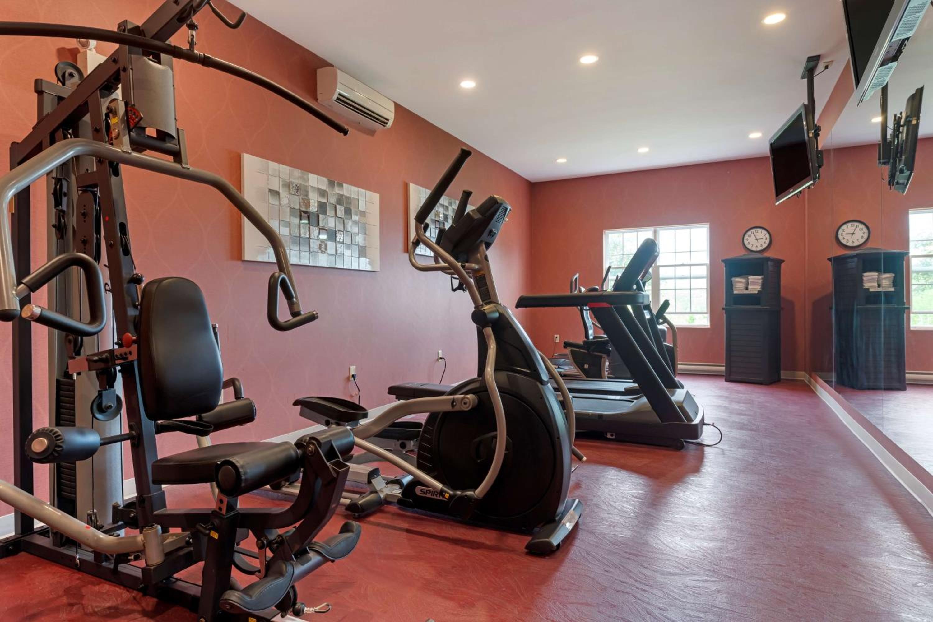 Fredericton Vacations - Best Western Plus Fredericton Hotel  Suites - Property Image 1