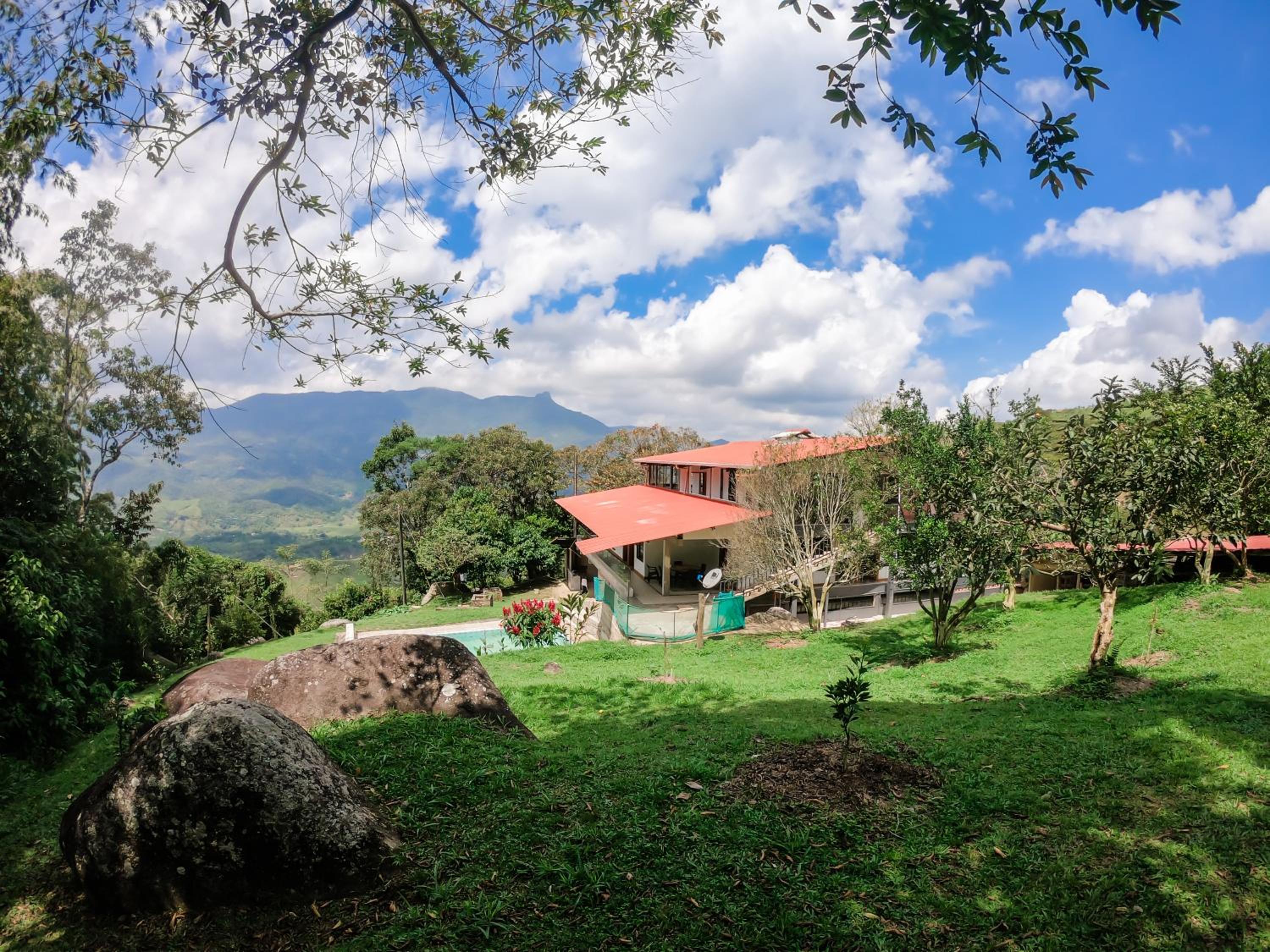 FINCA HOTEL CURIBAY
