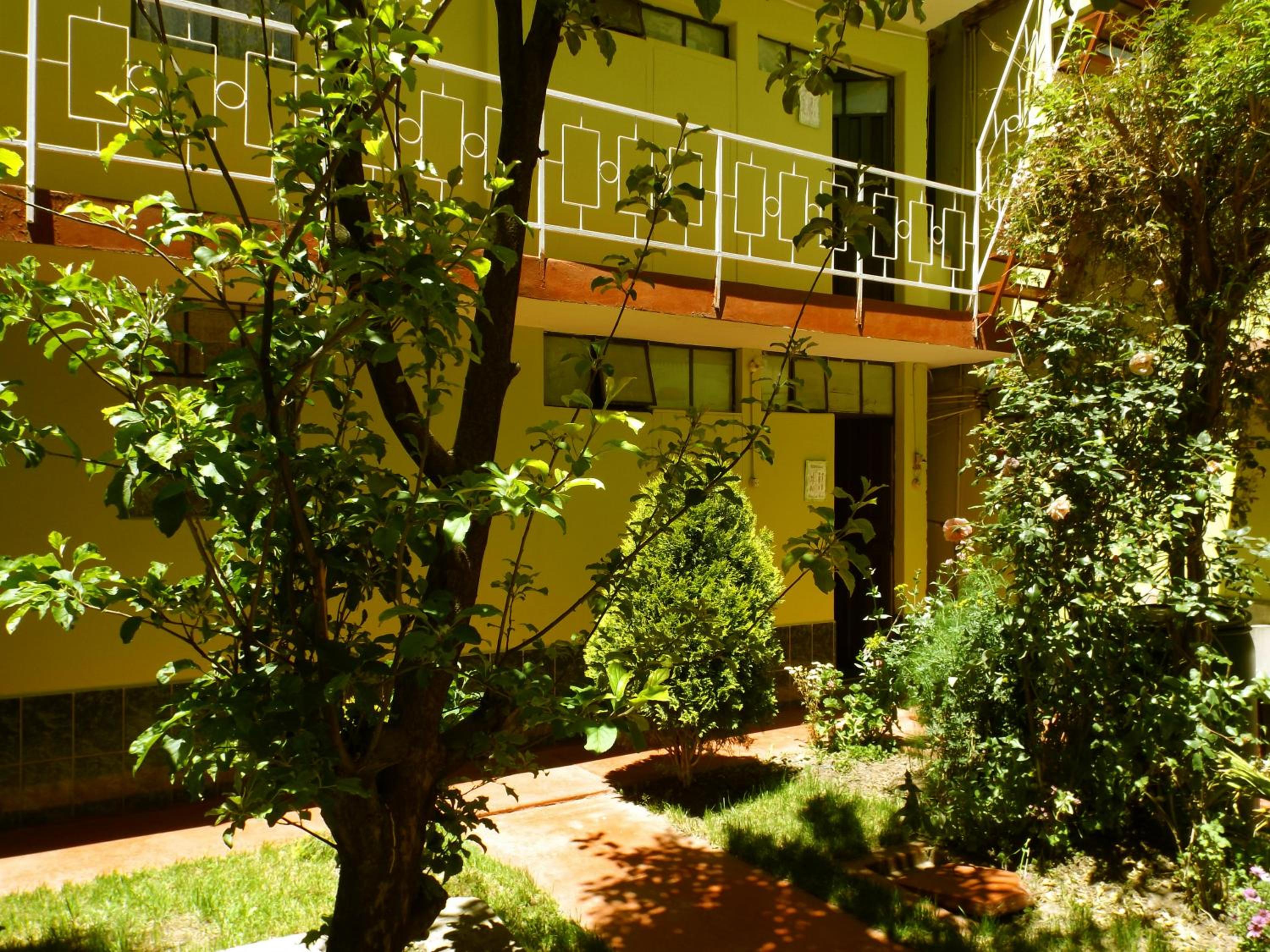 La Casa del Manzano view 2