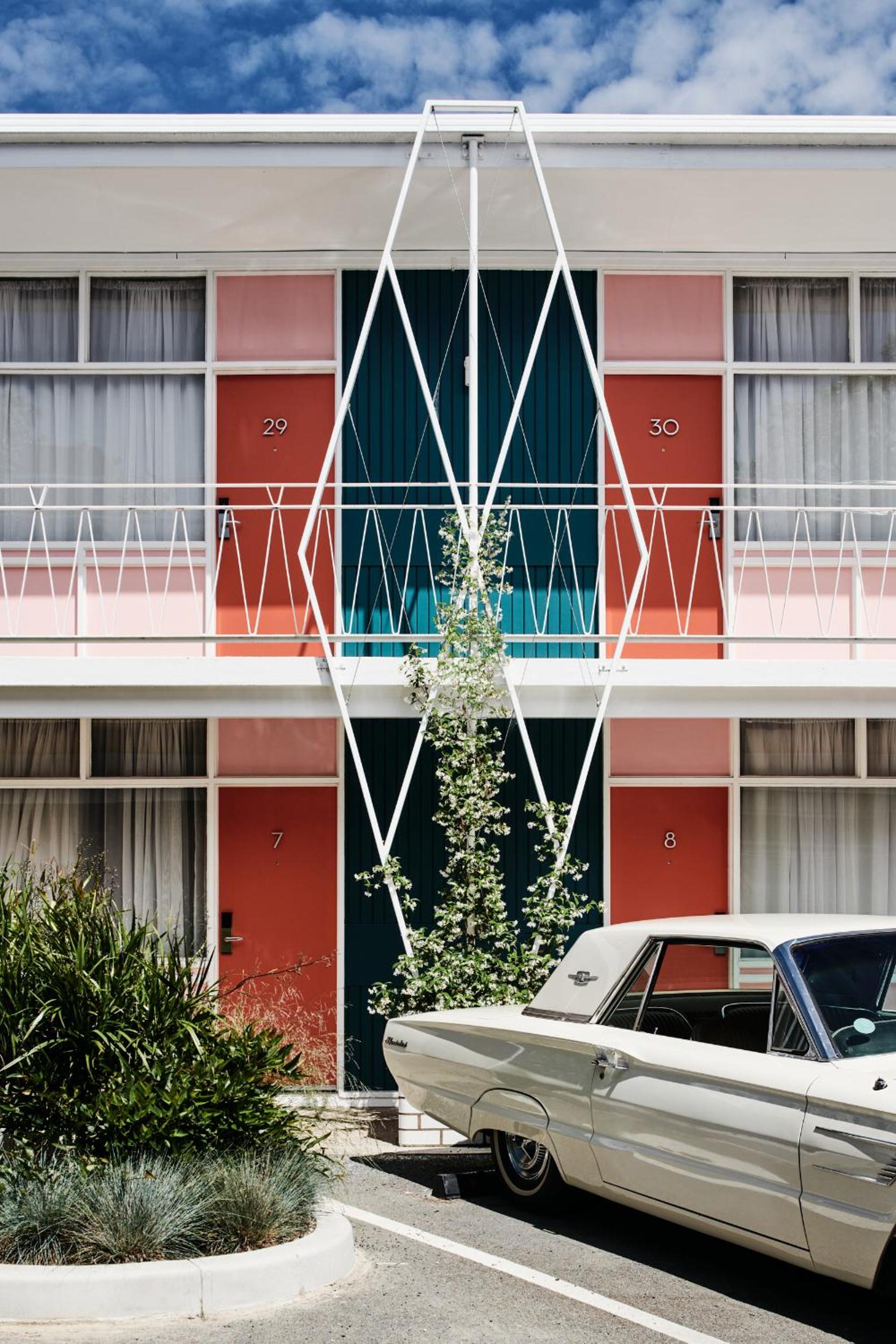 Astor Hotel Motel view 3