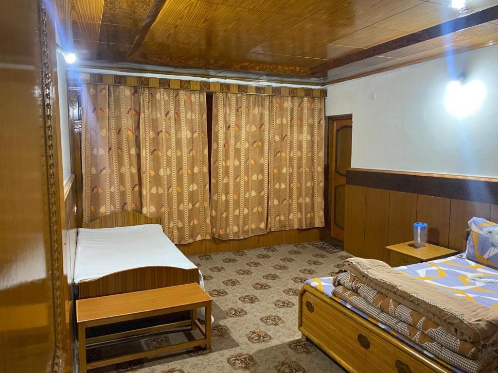 Otsal guest house nubra view 2