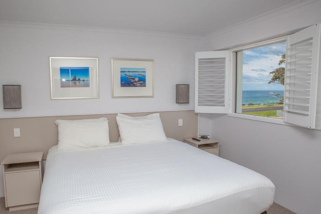 Amooran Oceanside Apartments and Motel