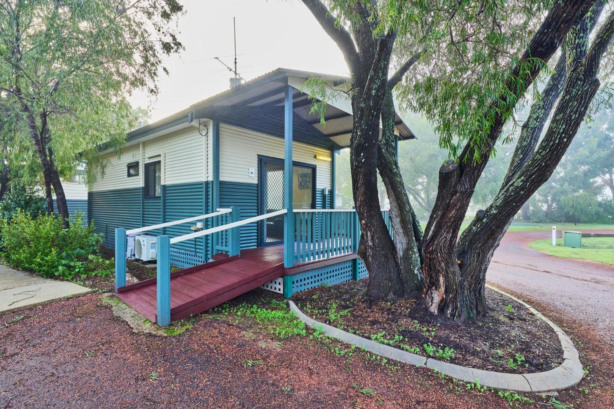 Hotel RAC Busselton Holiday Park - Image 1