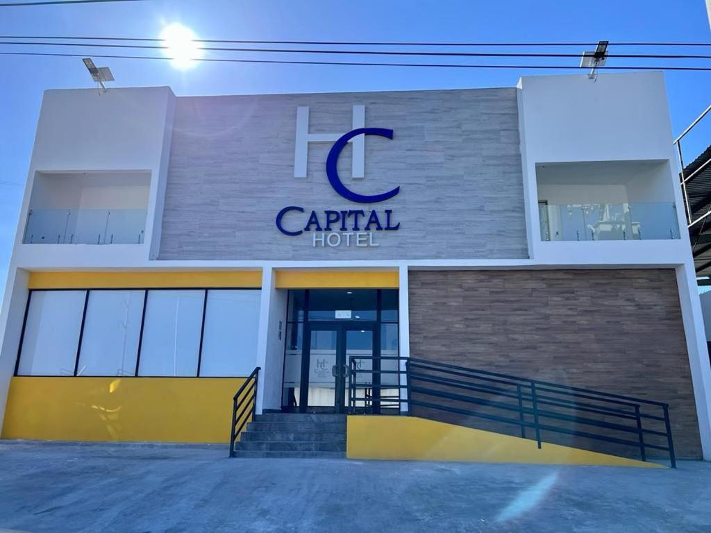 Saltillo Vacations - Capital Hotel Saltillo - Property Image 1