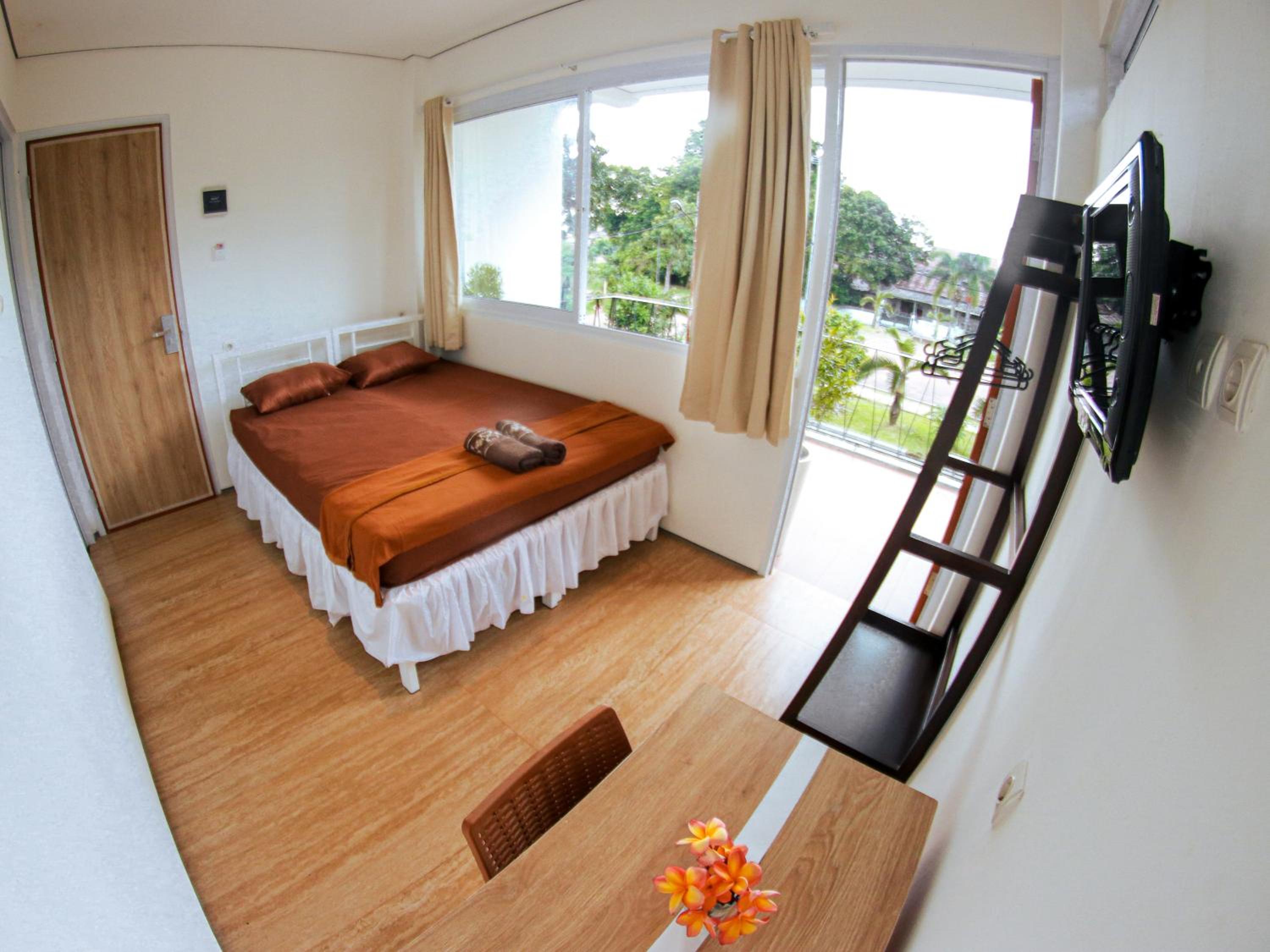 Rion Hostel Bogor view 2