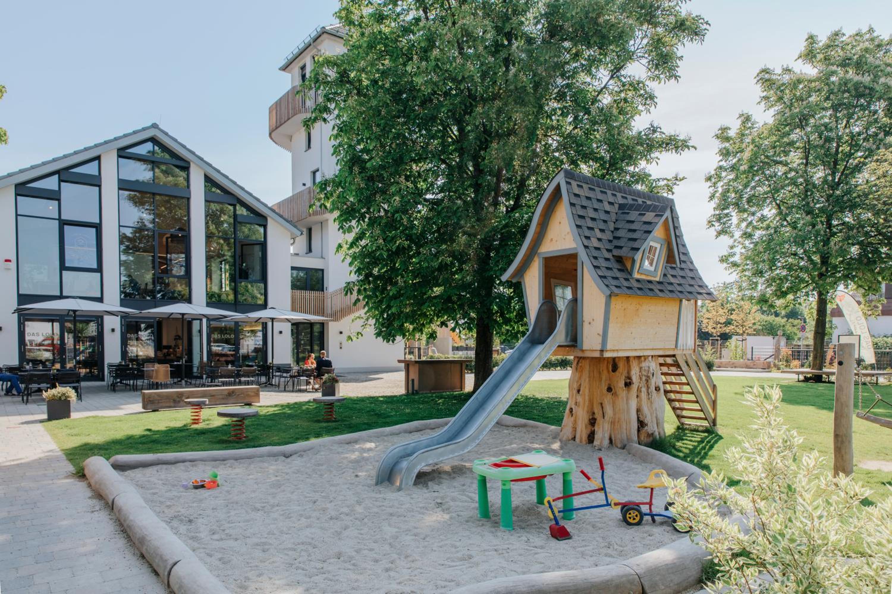 Village Turmzimmer