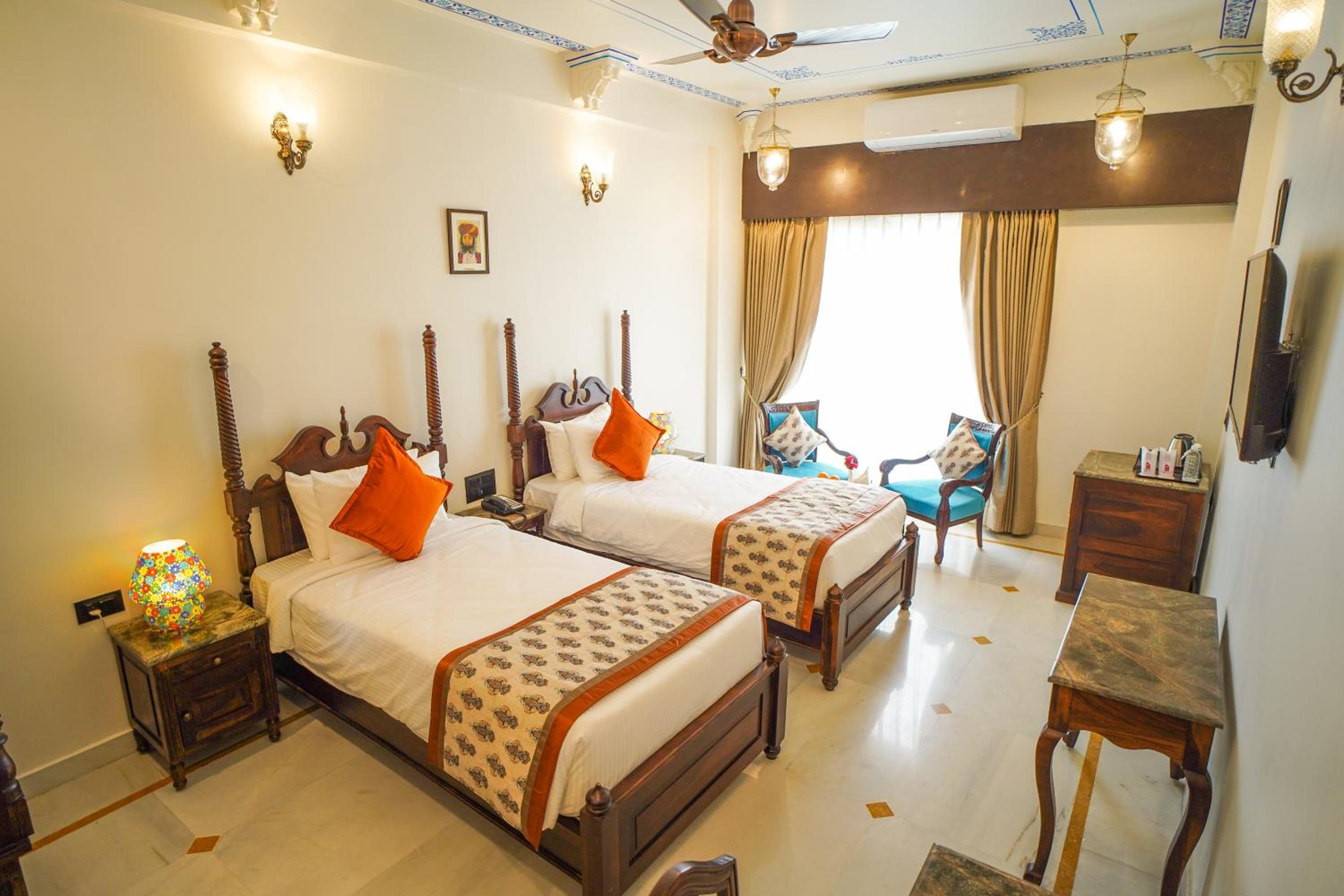 The Amar Mahal by Trulyy