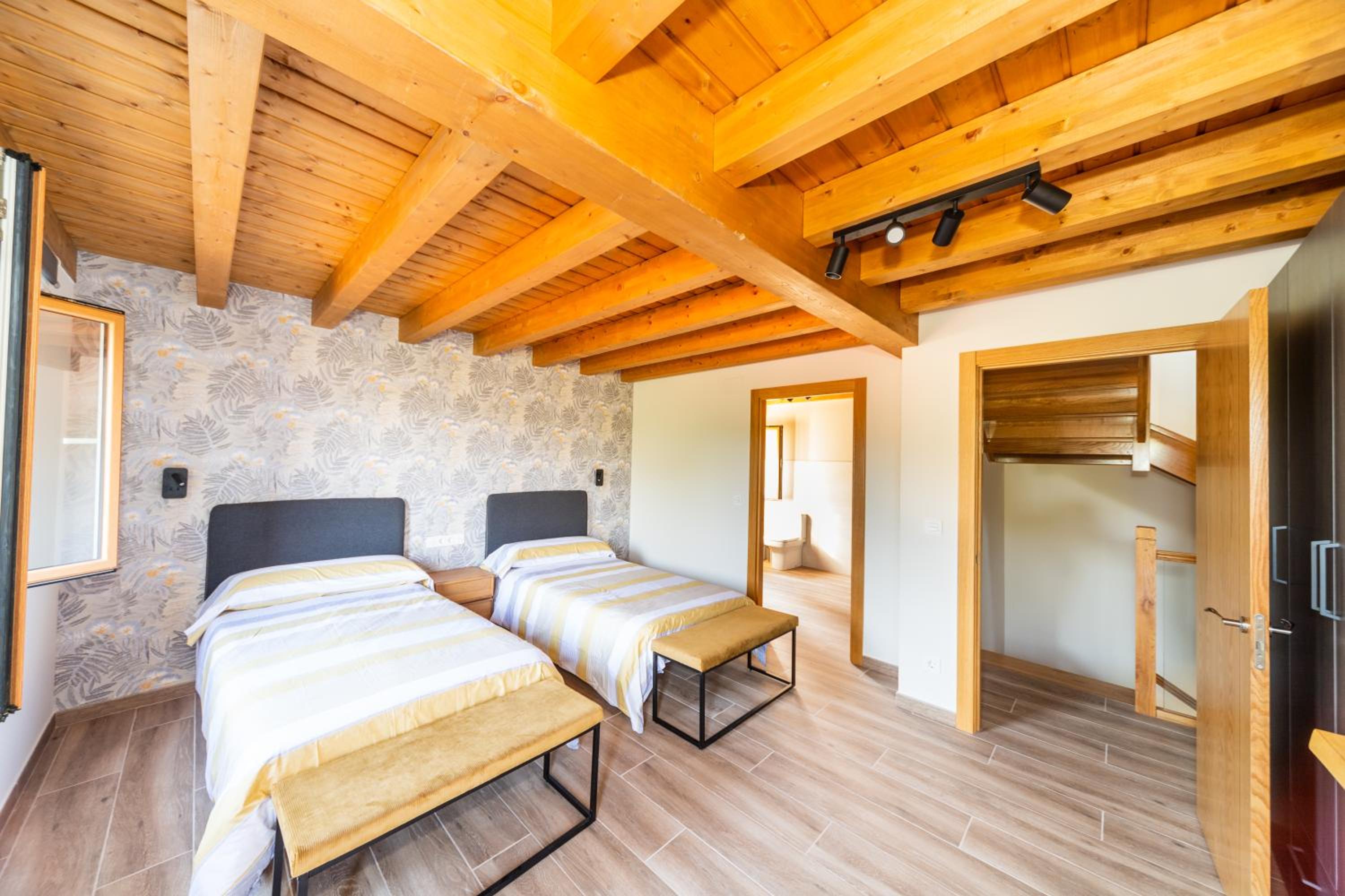LAGA SURF Villa