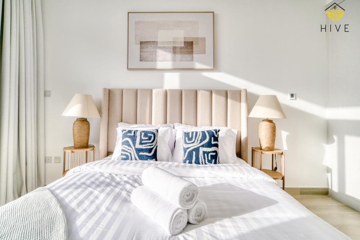 Stunning Studio in Bloom Towers, JVC