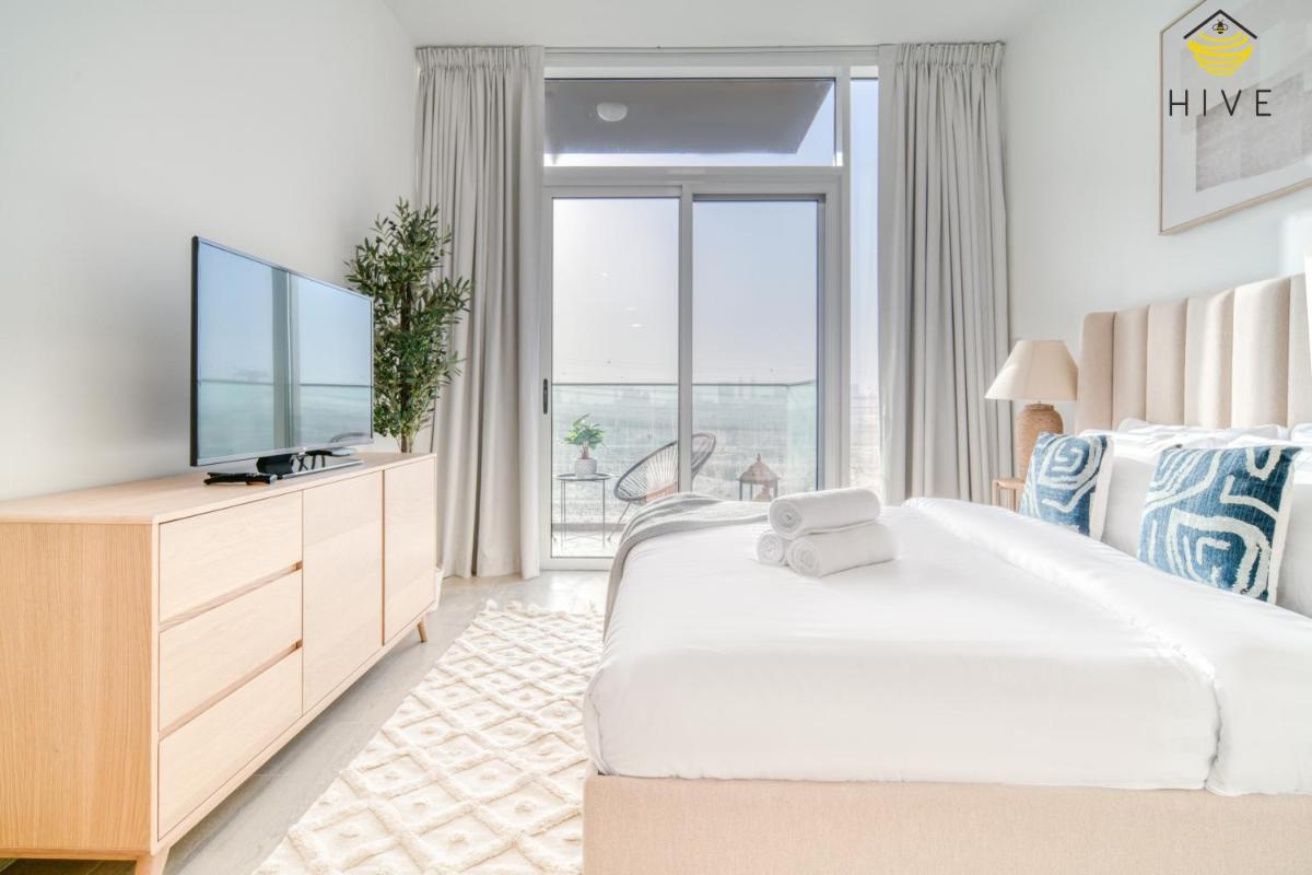 Stunning Studio in Bloom Towers, JVC