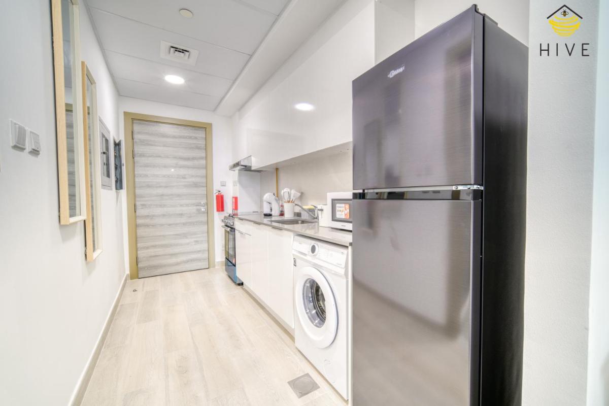 Stunning Studio in Bloom Towers, JVC