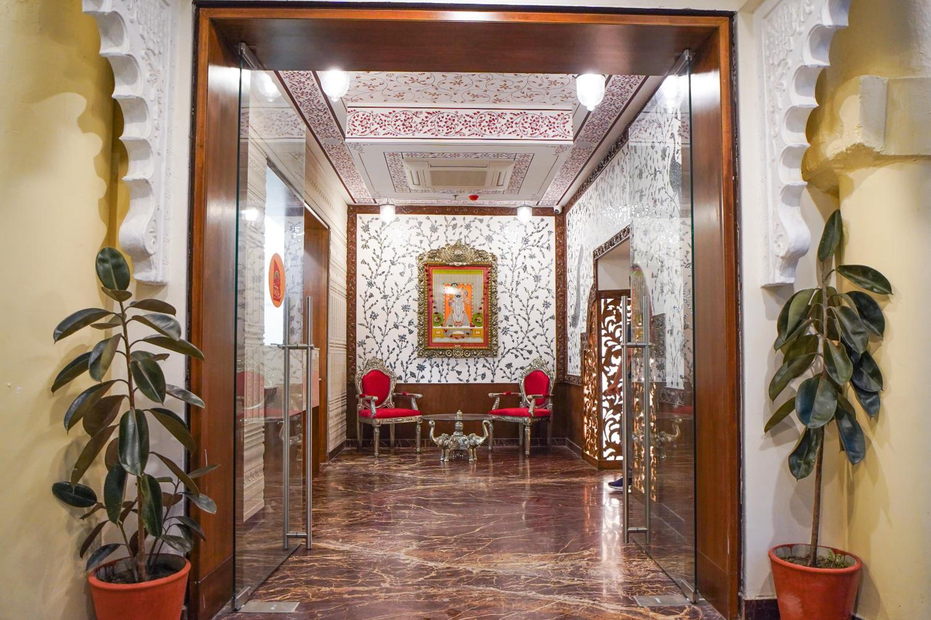 The Amar Mahal by Trulyy