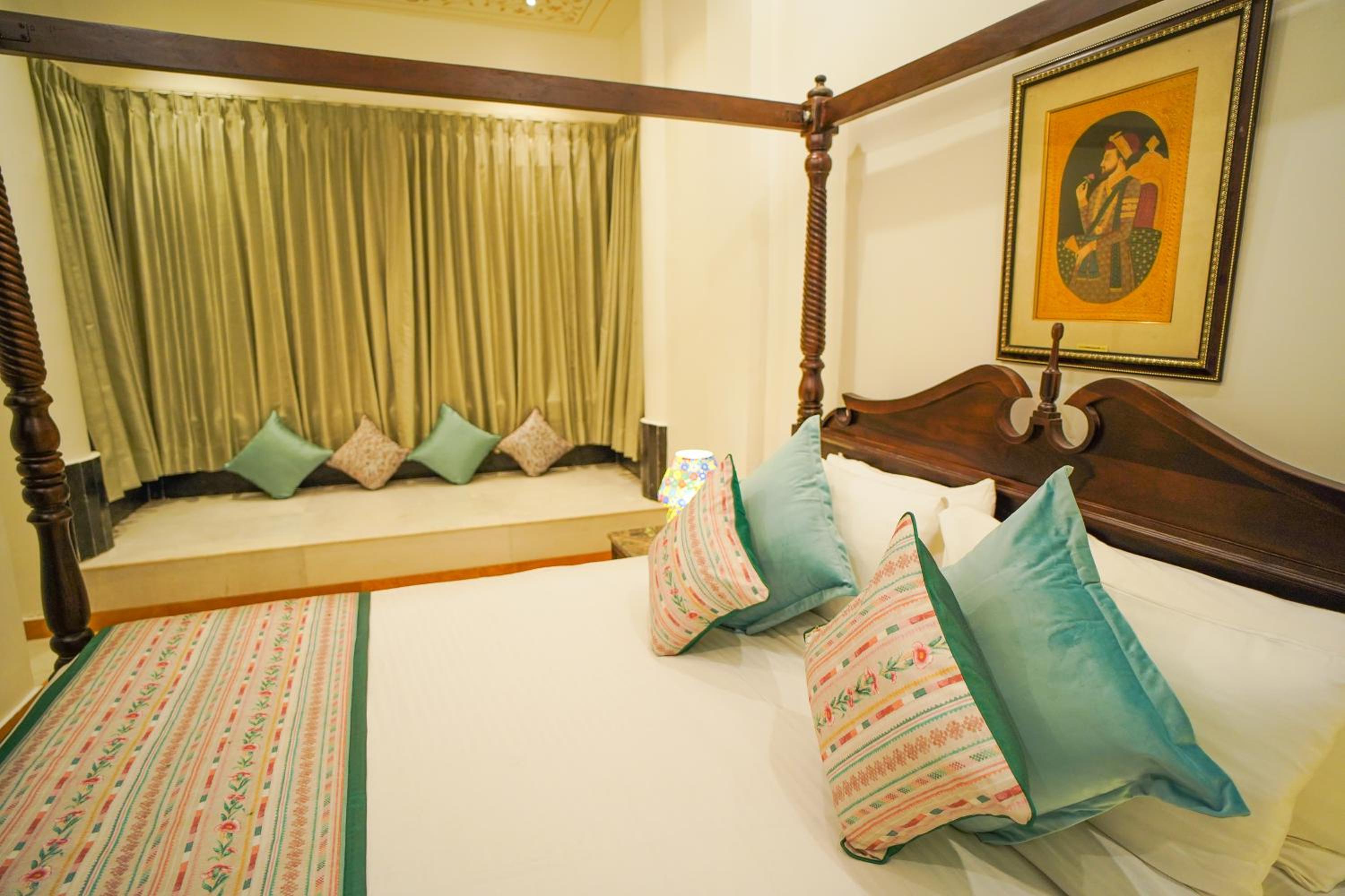 The Amar Mahal by Trulyy