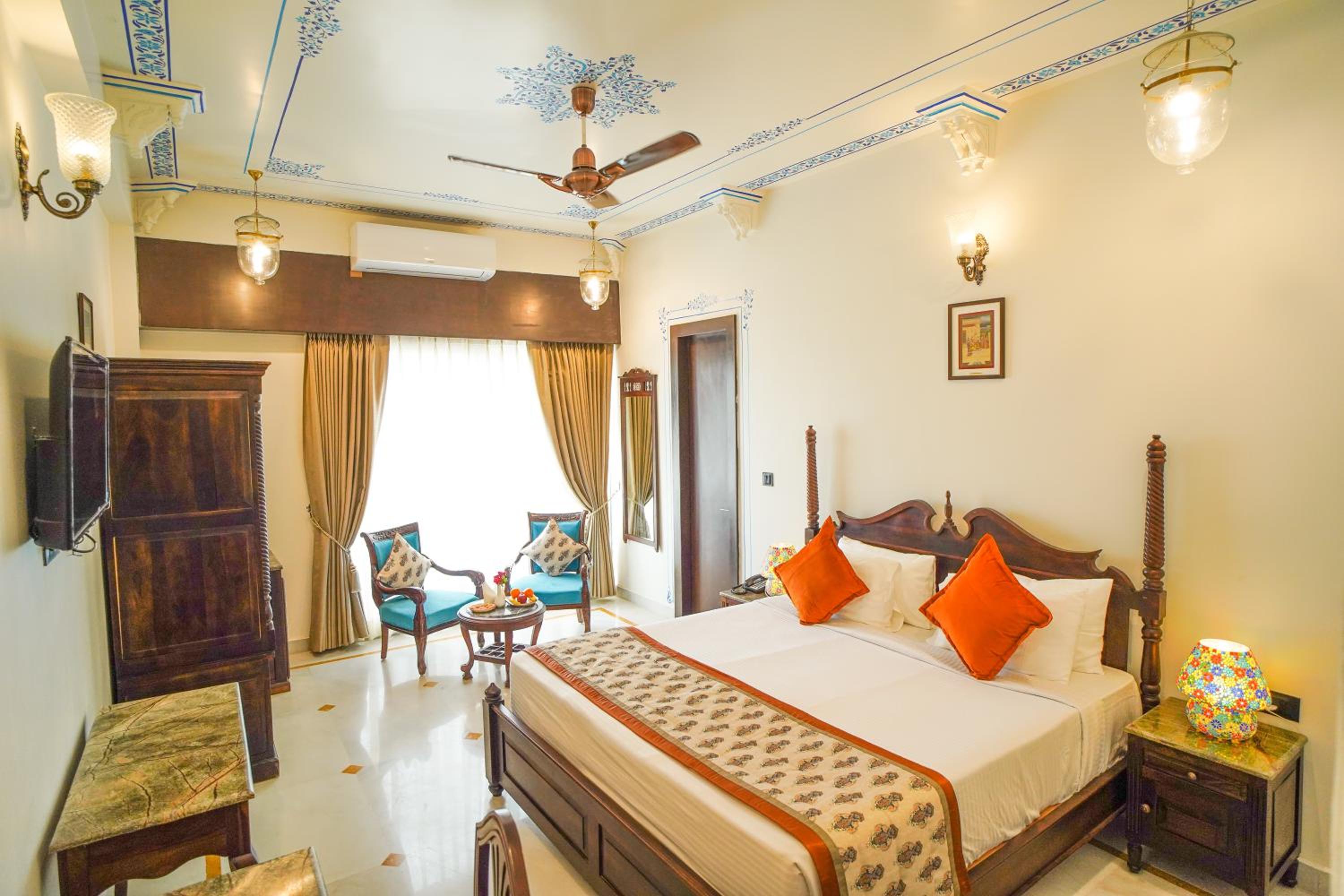 The Amar Mahal by Trulyy