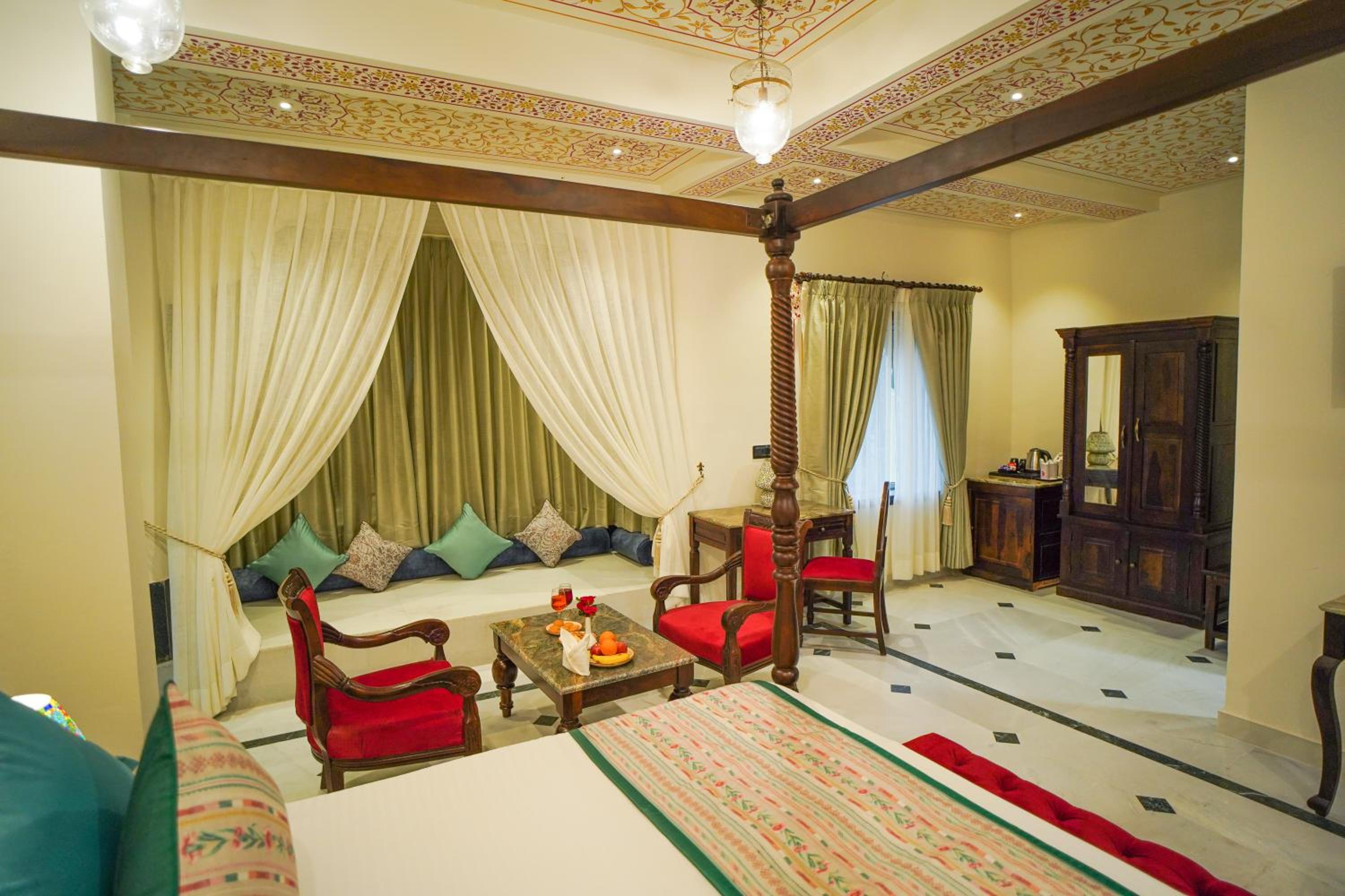The Amar Mahal by Trulyy