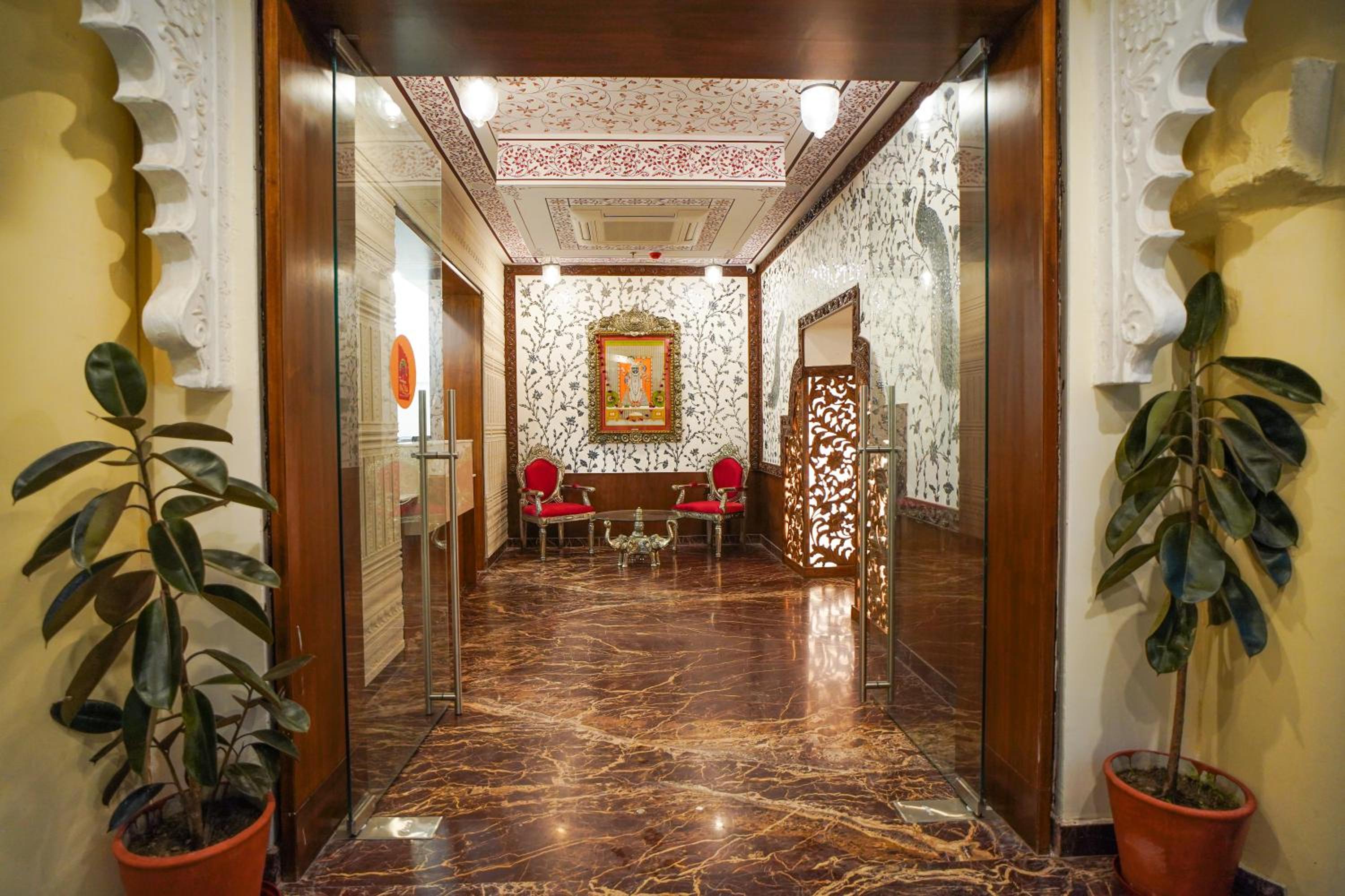 The Amar Mahal by Trulyy