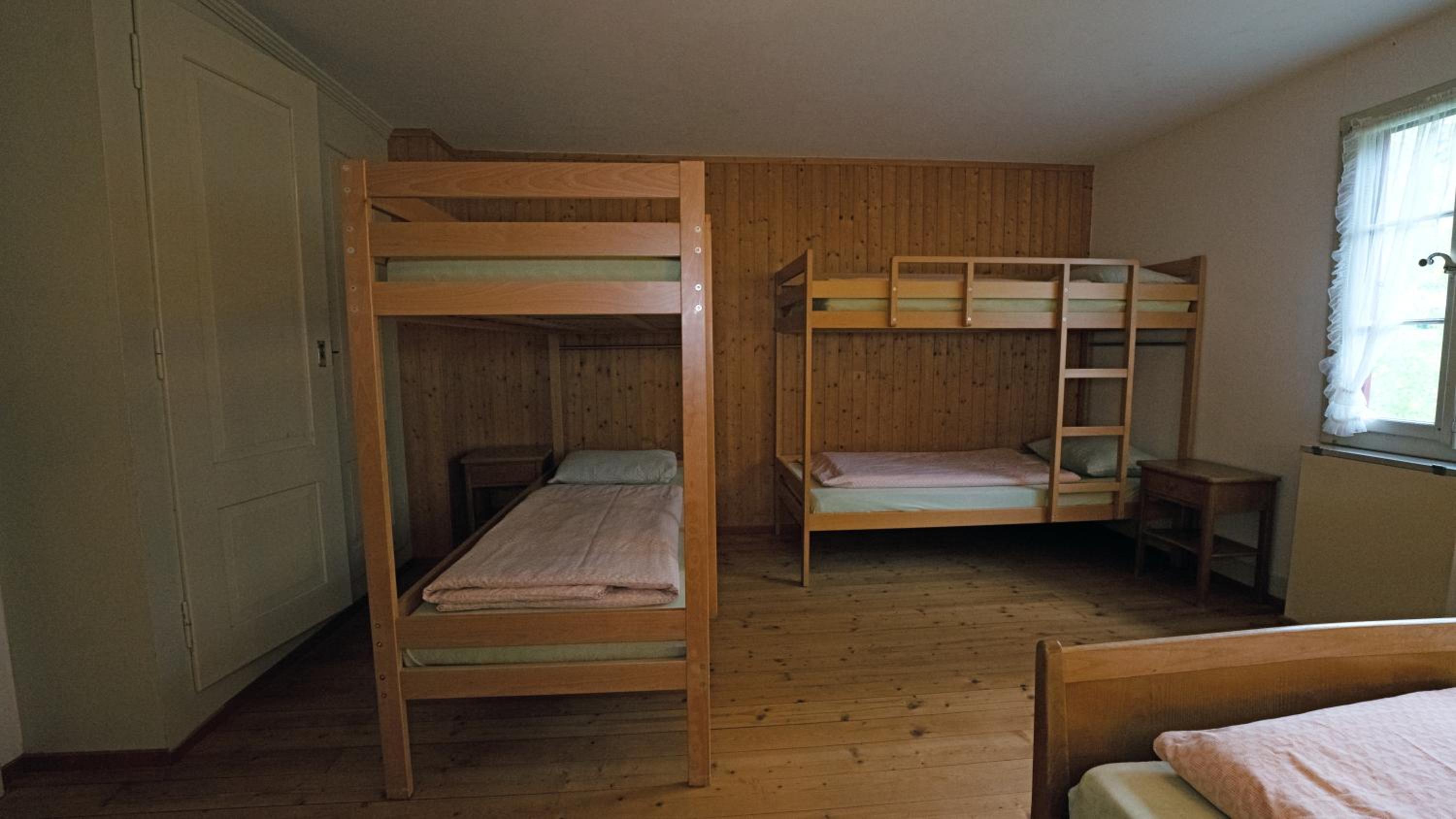 Leissigen Youth Hostel