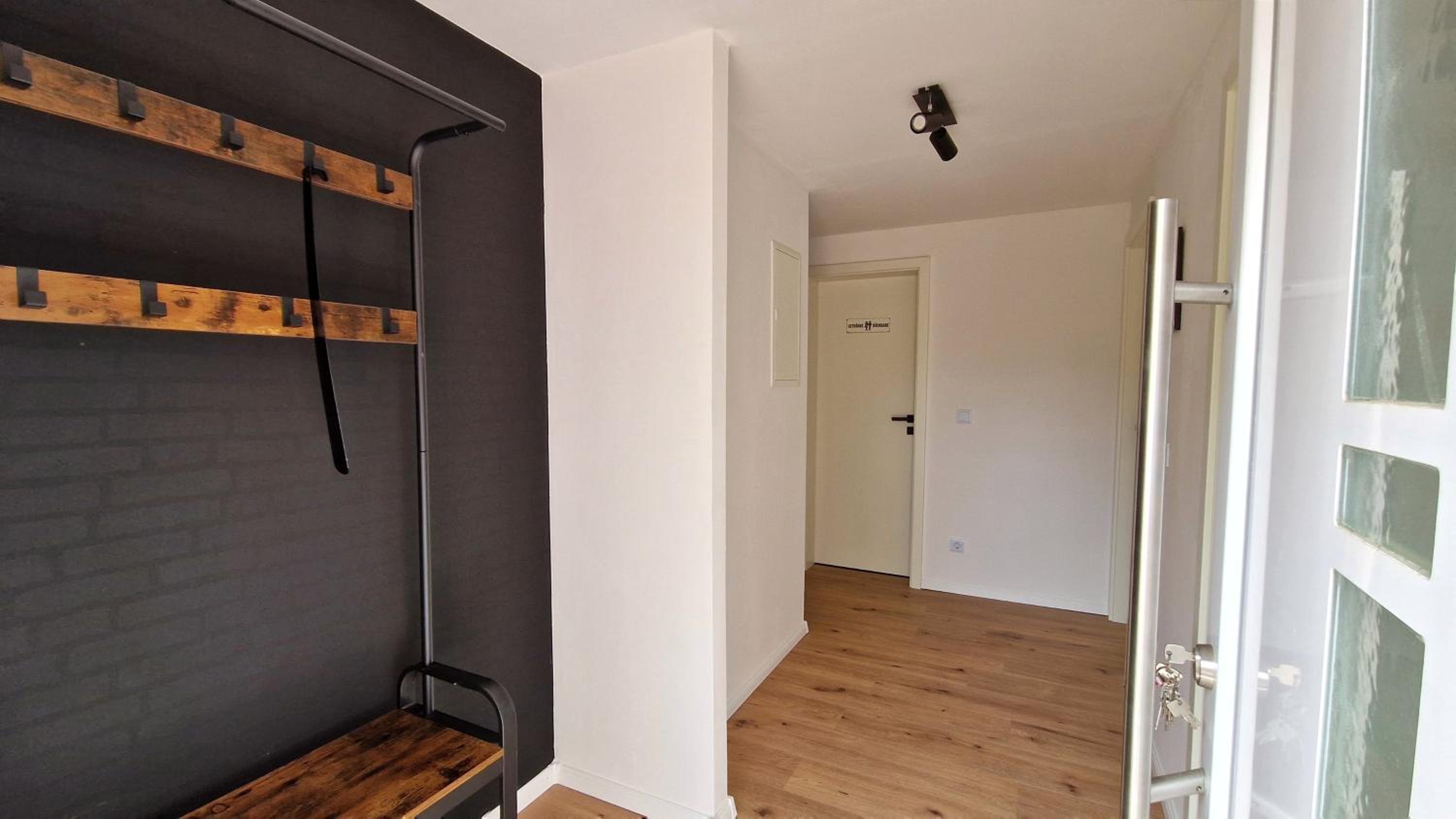 Ferienhaus Seeoase - 70qm - Kamin -Terrassen - Parkplatz - Badestelle fußläufig